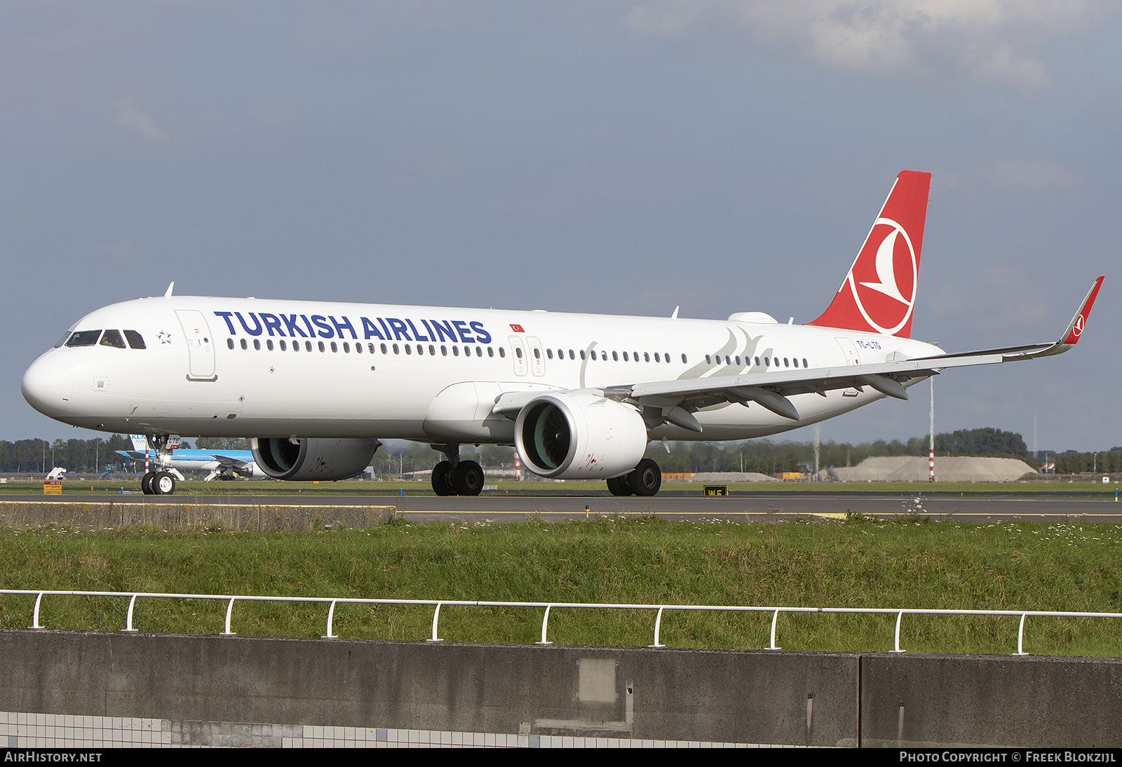 Aircraft Photo of TC-LTG | Airbus A321-271NX | Turkish Airlines | AirHistory.net #394694