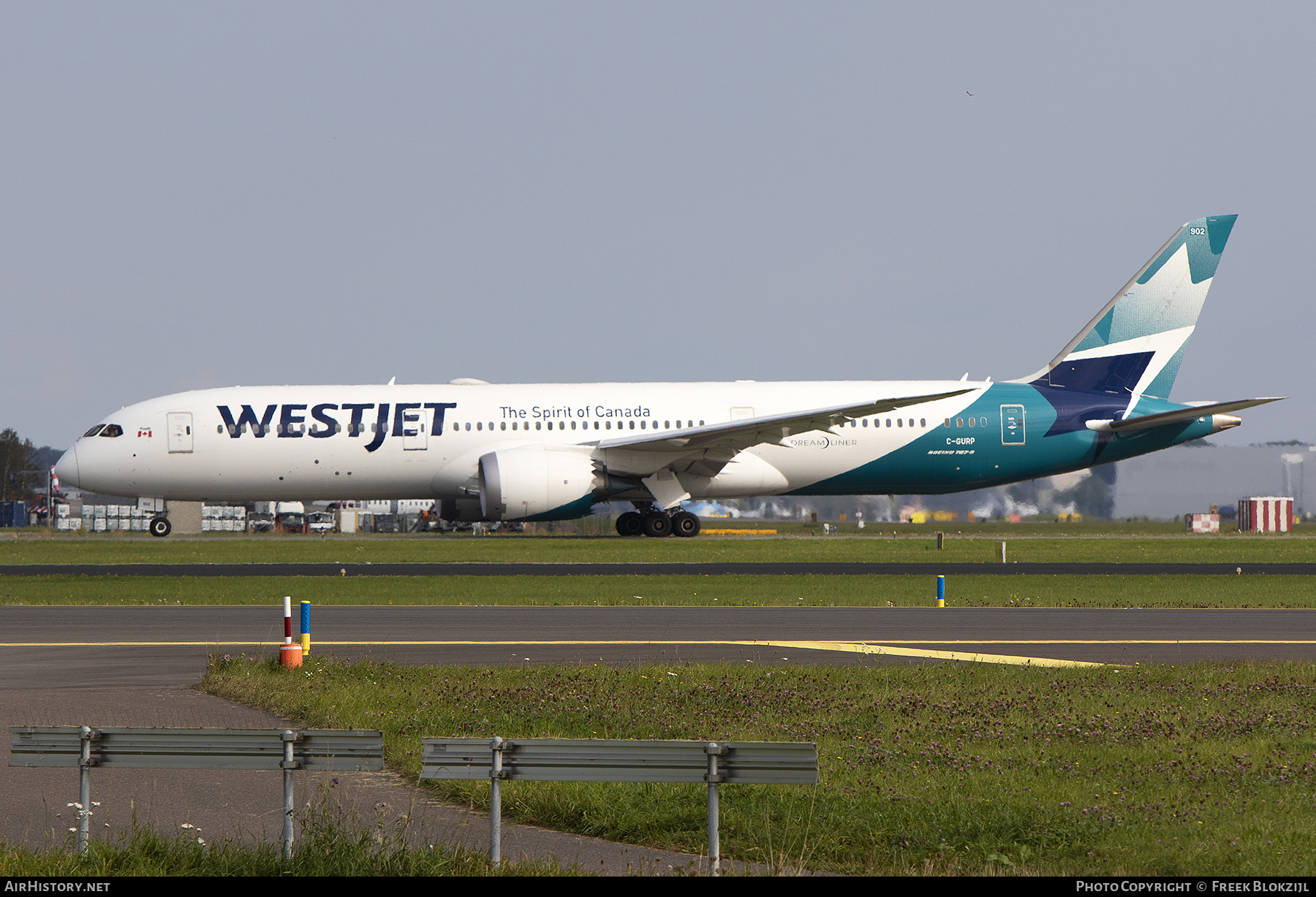 Aircraft Photo of C-GURP | Boeing 787-9 Dreamliner | WestJet | AirHistory.net #394707