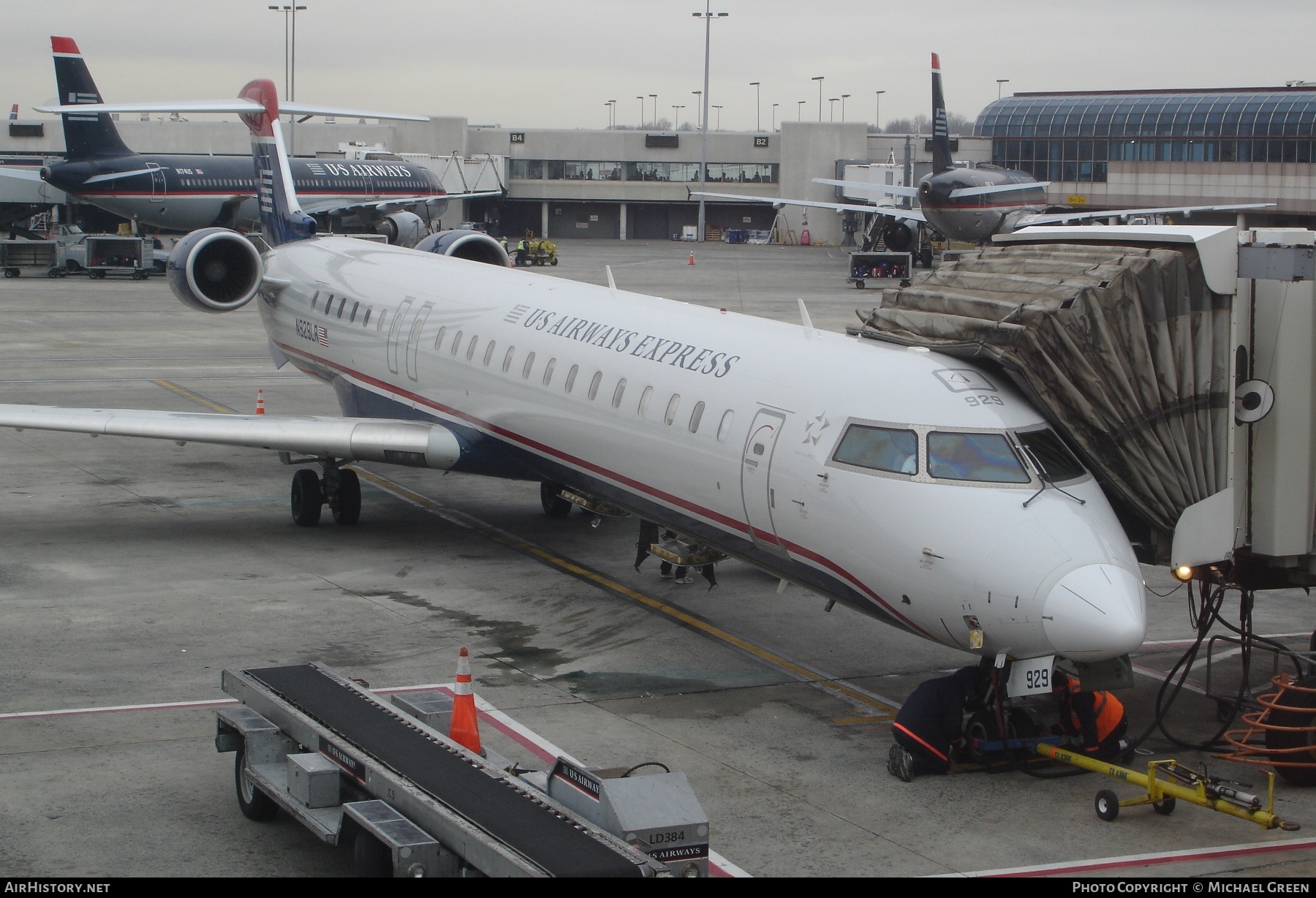 Aircraft Photo of N929LR | Bombardier CRJ-900 (CL-600-2D24) | US Airways Express | AirHistory.net #394712