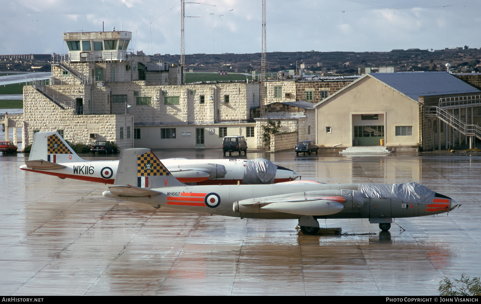 Aircraft Photo of WH667 | English Electric Canberra B2 | UK - Air Force | AirHistory.net #394731