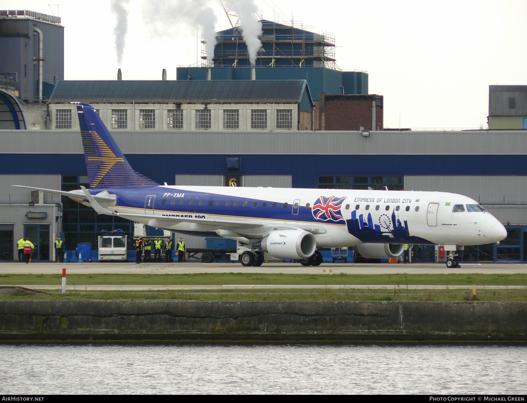 Aircraft Photo of PP-XMA | Embraer 190STD (ERJ-190-100STD) | Embraer | AirHistory.net #394863