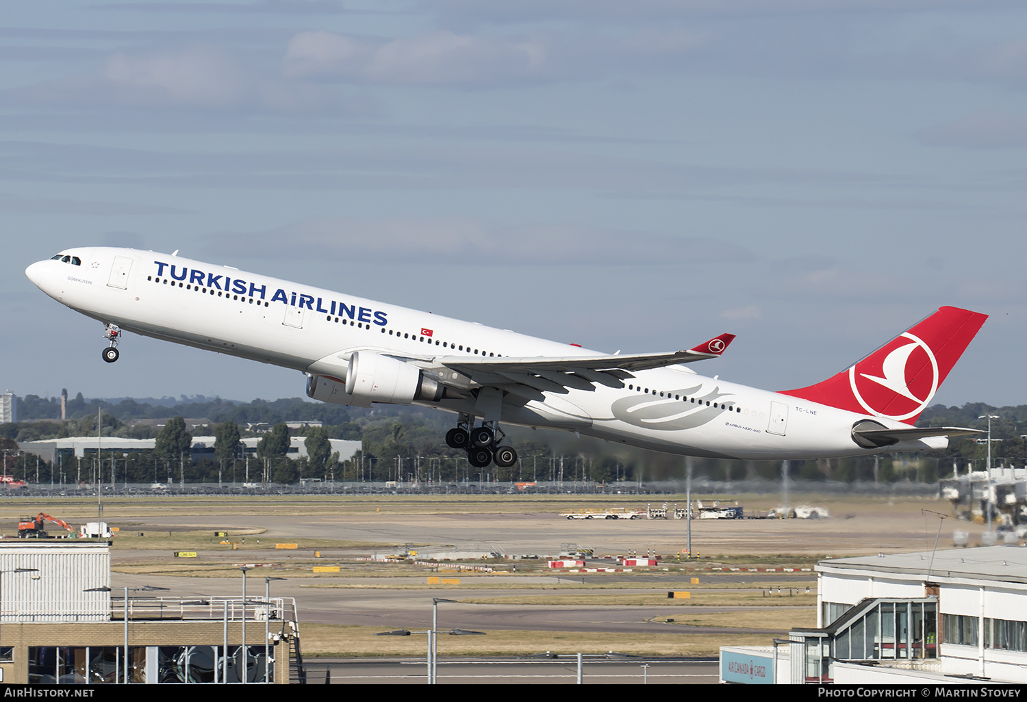 Aircraft Photo of TC-LNE | Airbus A330-303E | Turkish Airlines | AirHistory.net #394941