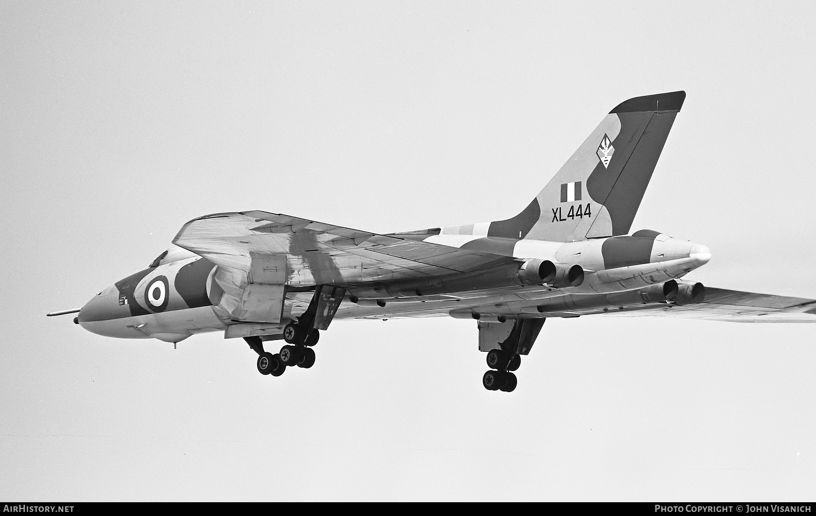 Aircraft Photo of XL444 | Avro 698 Vulcan B.2 | UK - Air Force | AirHistory.net #395047