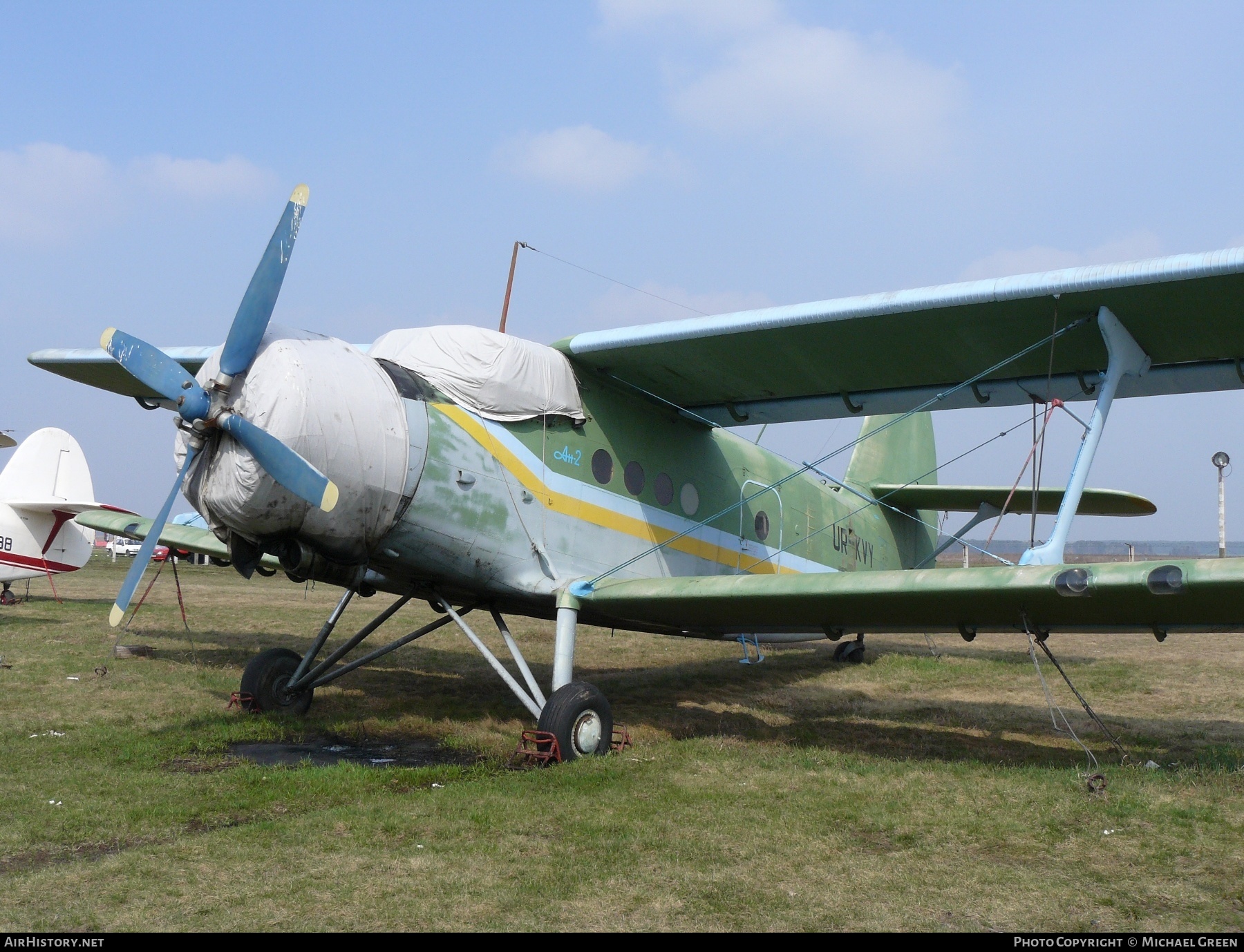 Aircraft Photo of UR-KVY | Antonov An-2T | AirHistory.net #395146