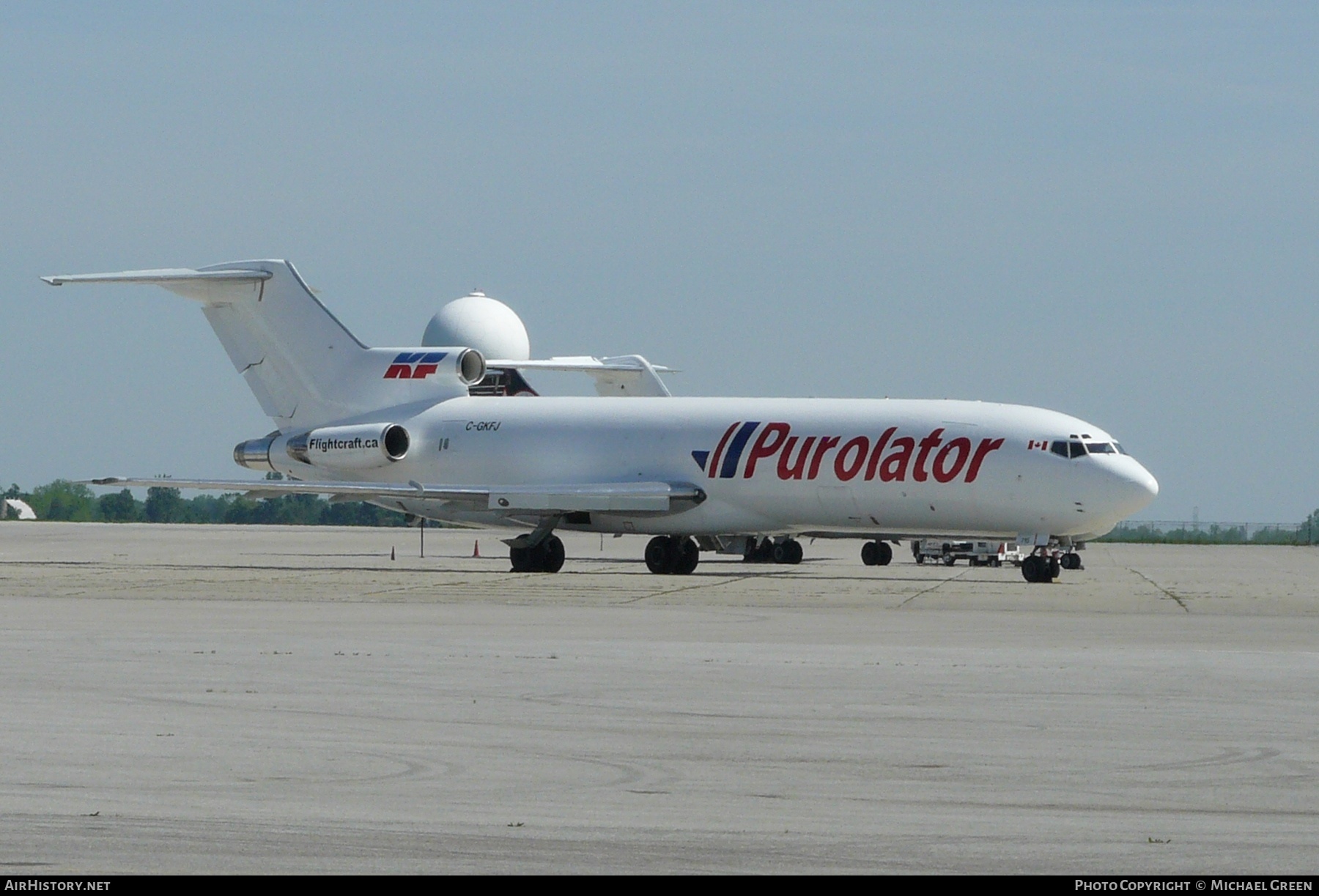 Aircraft Photo of C-GKFJ | Boeing 727-281/Adv(F) | Kelowna Flightcraft Air Charter | Purolator Courier | AirHistory.net #395245