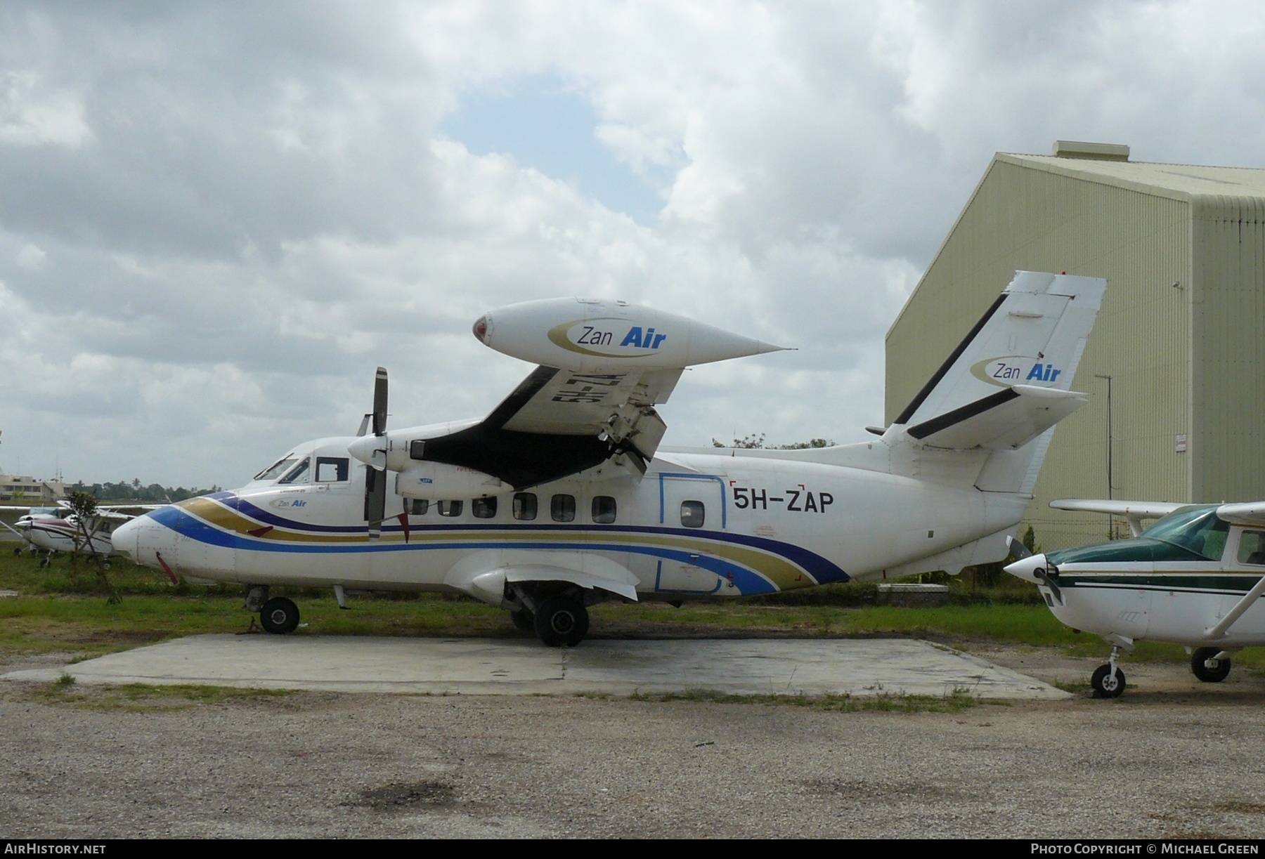 Aircraft Photo of 5H-ZAP | Let L-410UVP-E3 Turbolet | ZanAir | AirHistory.net #395268