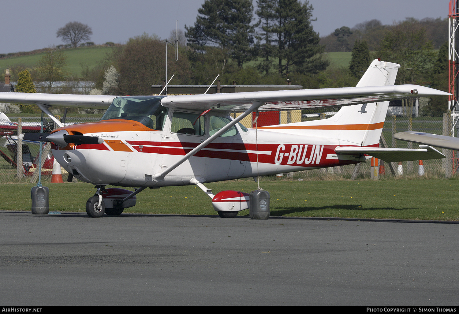 Aircraft Photo of G-BUJN | Cessna 172N Skyhawk | AirHistory.net #395276