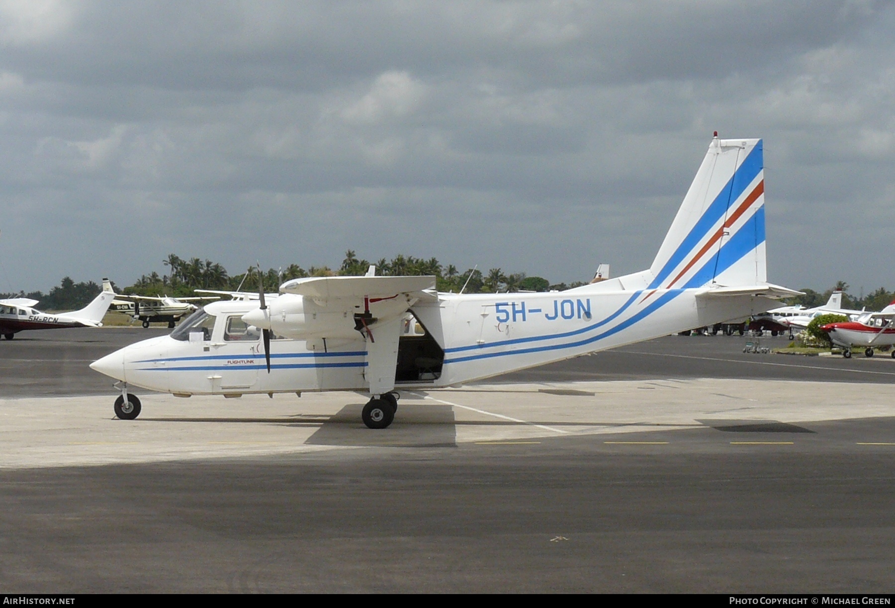 Aircraft Photo of 5H-JON | Pilatus Britten-Norman BN-2B-20 Islander | Flightlink | AirHistory.net #395301