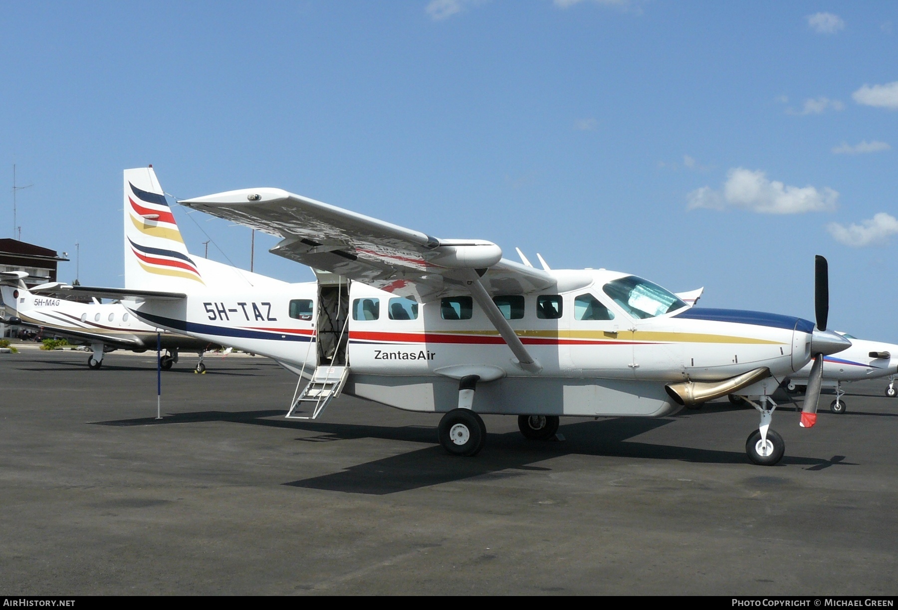 Aircraft Photo of 5H-TAZ | Cessna 208B Grand Caravan | Zantas Air | AirHistory.net #395308
