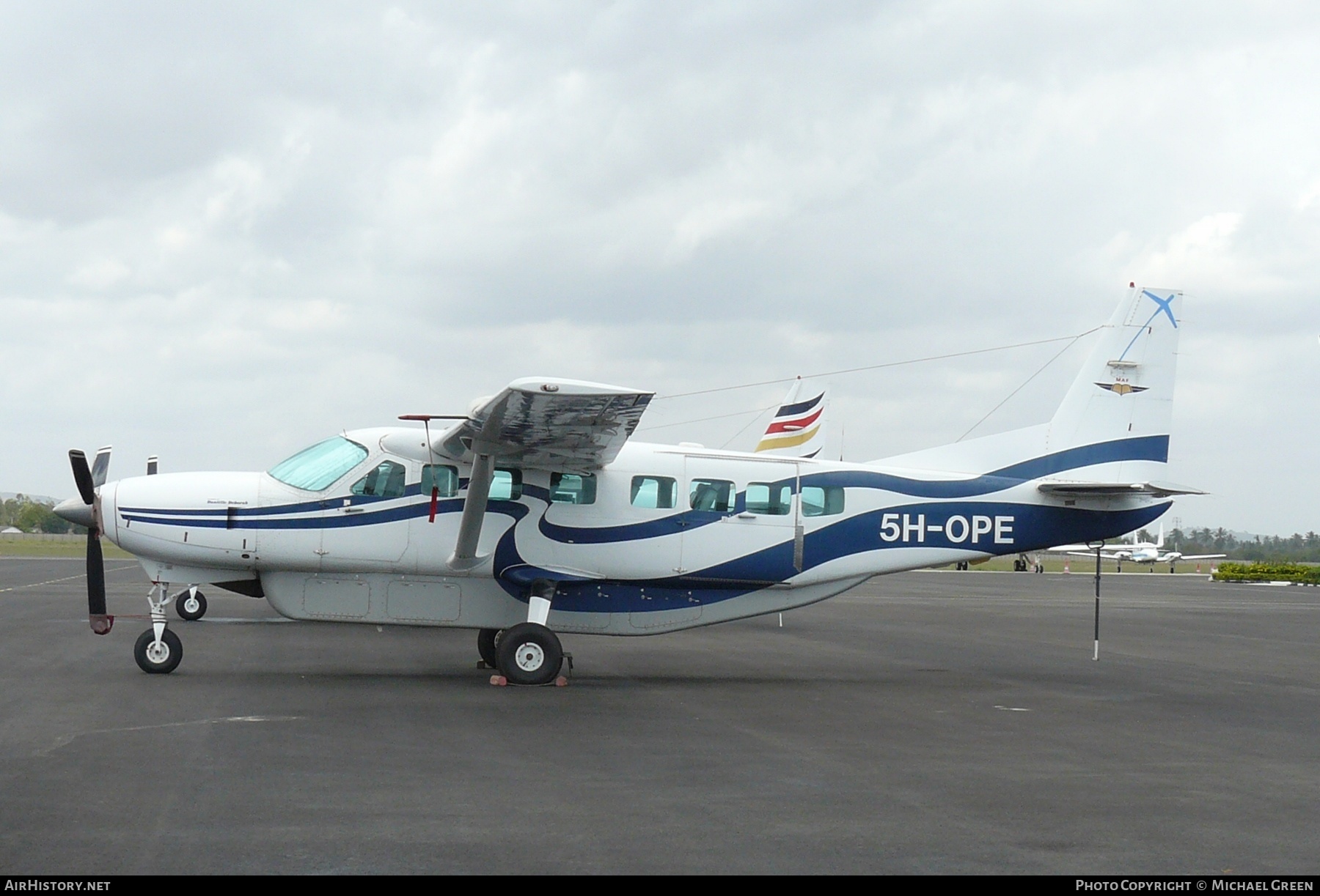 Aircraft Photo of 5H-OPE | Cessna 208B Grand Caravan | Mission Aviation Fellowship - MAF | AirHistory.net #395313