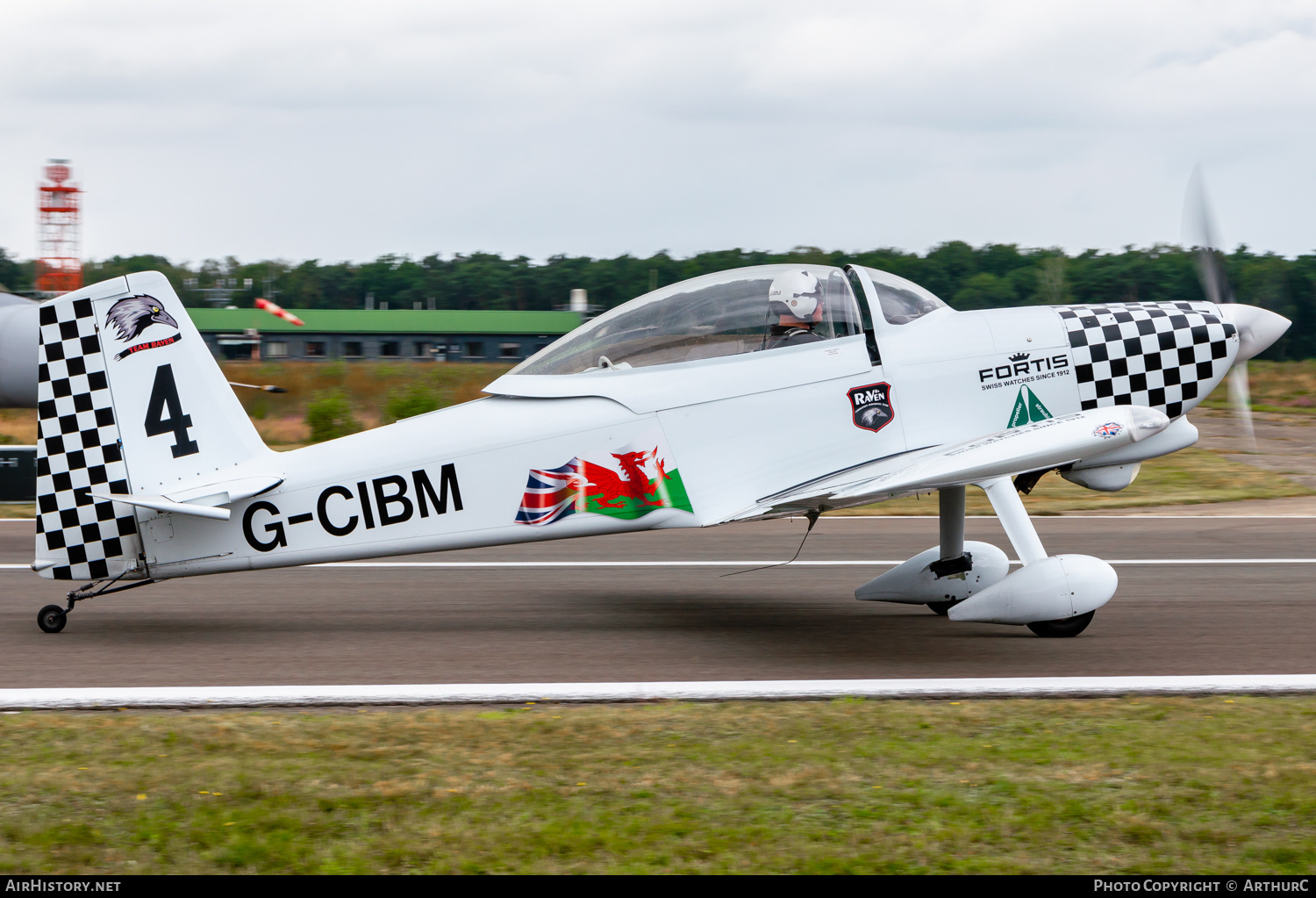 Aircraft Photo of G-CIBM | Van's RV-8 | Team Raven | AirHistory.net #395328