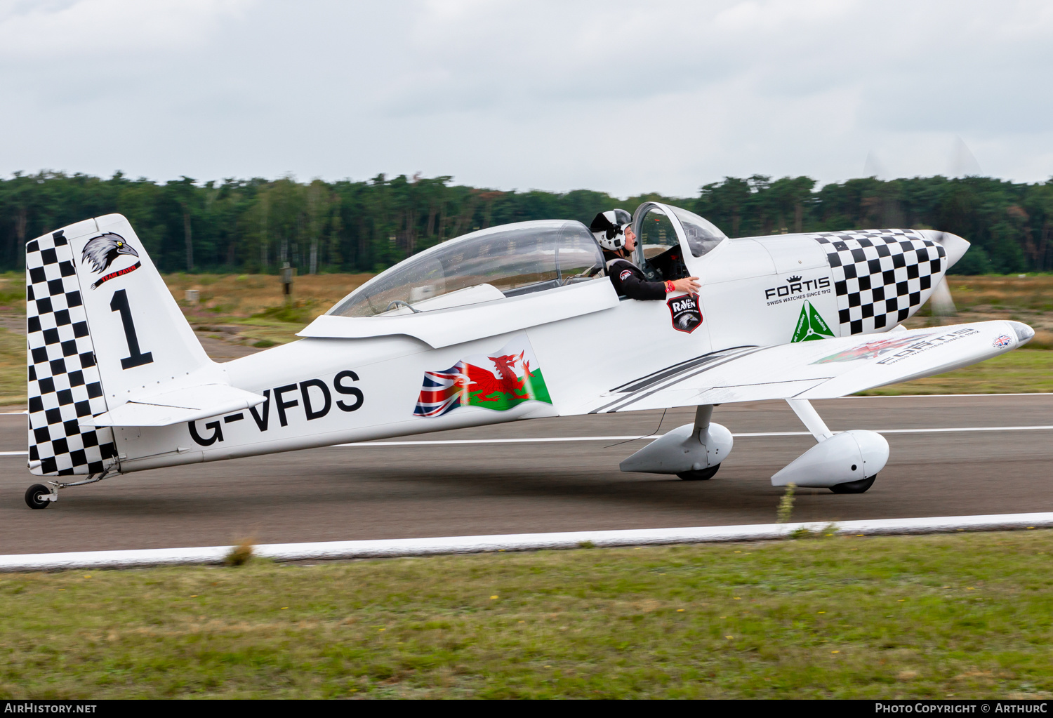 Aircraft Photo of G-VFDS | Van's RV-8 | Team Raven | AirHistory.net #395334