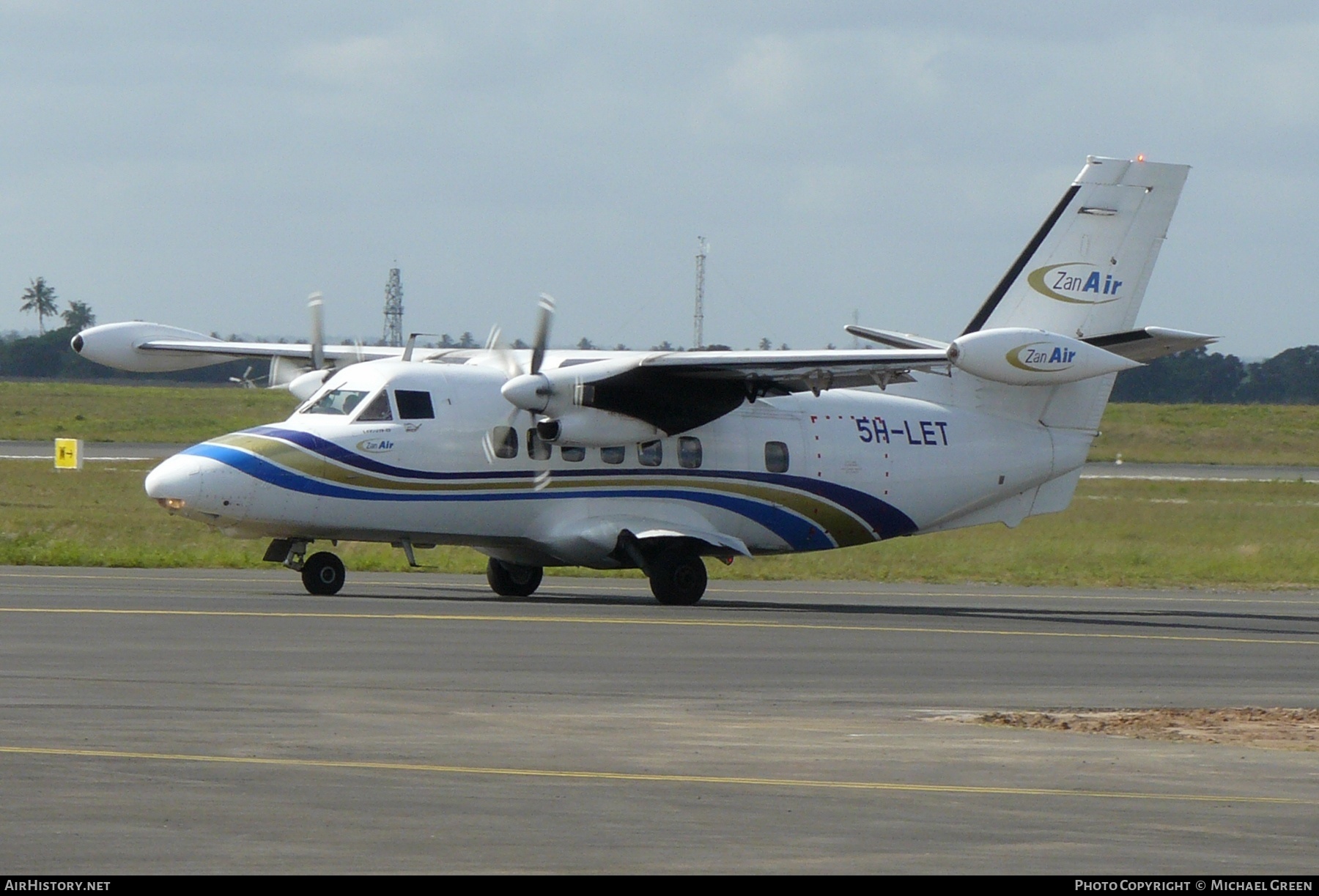 Aircraft Photo of 5H-LET | Let L-410UVP-E3 Turbolet | ZanAir | AirHistory.net #395357