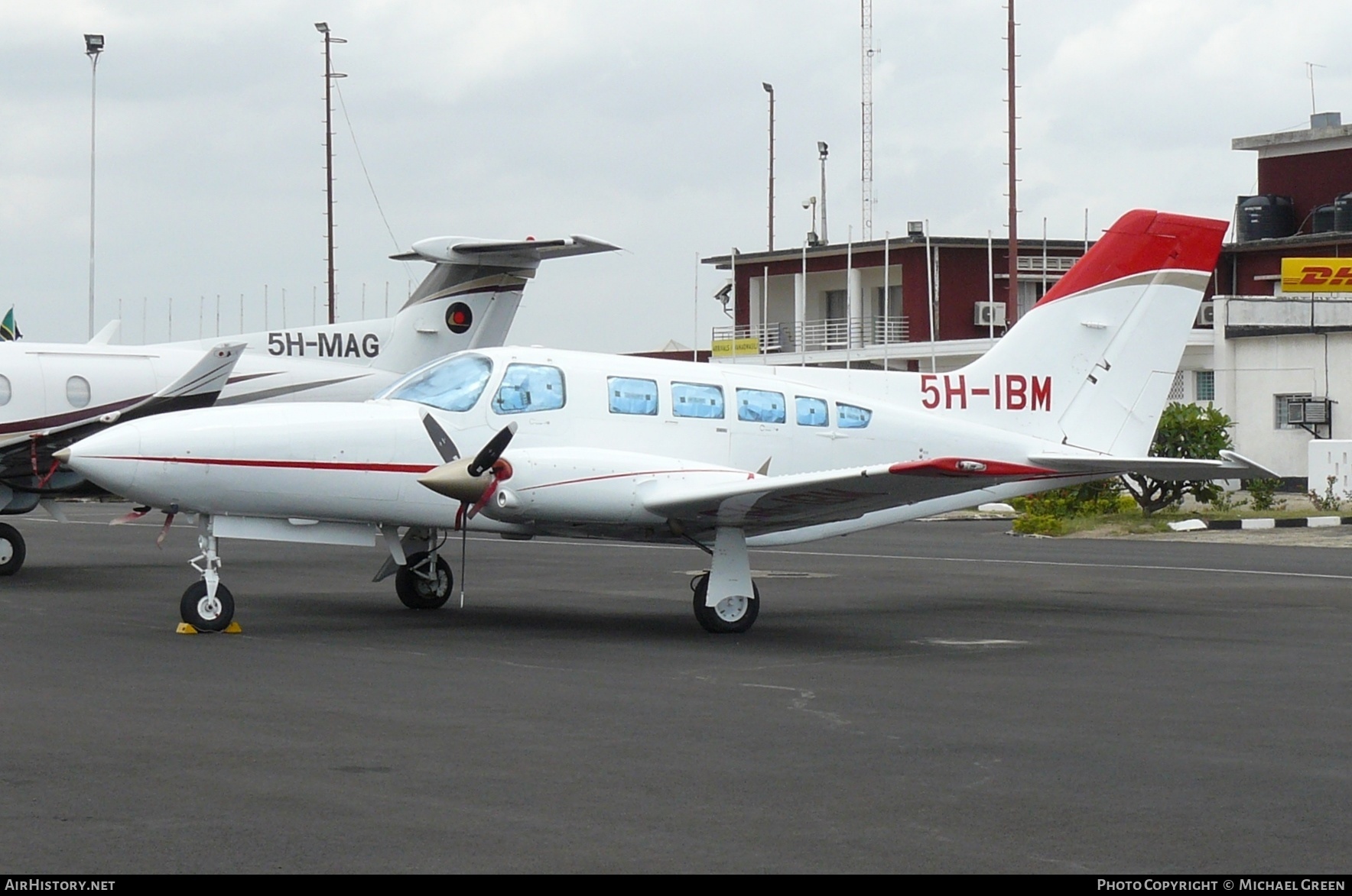 Aircraft Photo of 5H-IBM | Cessna 402C | AirHistory.net #395366