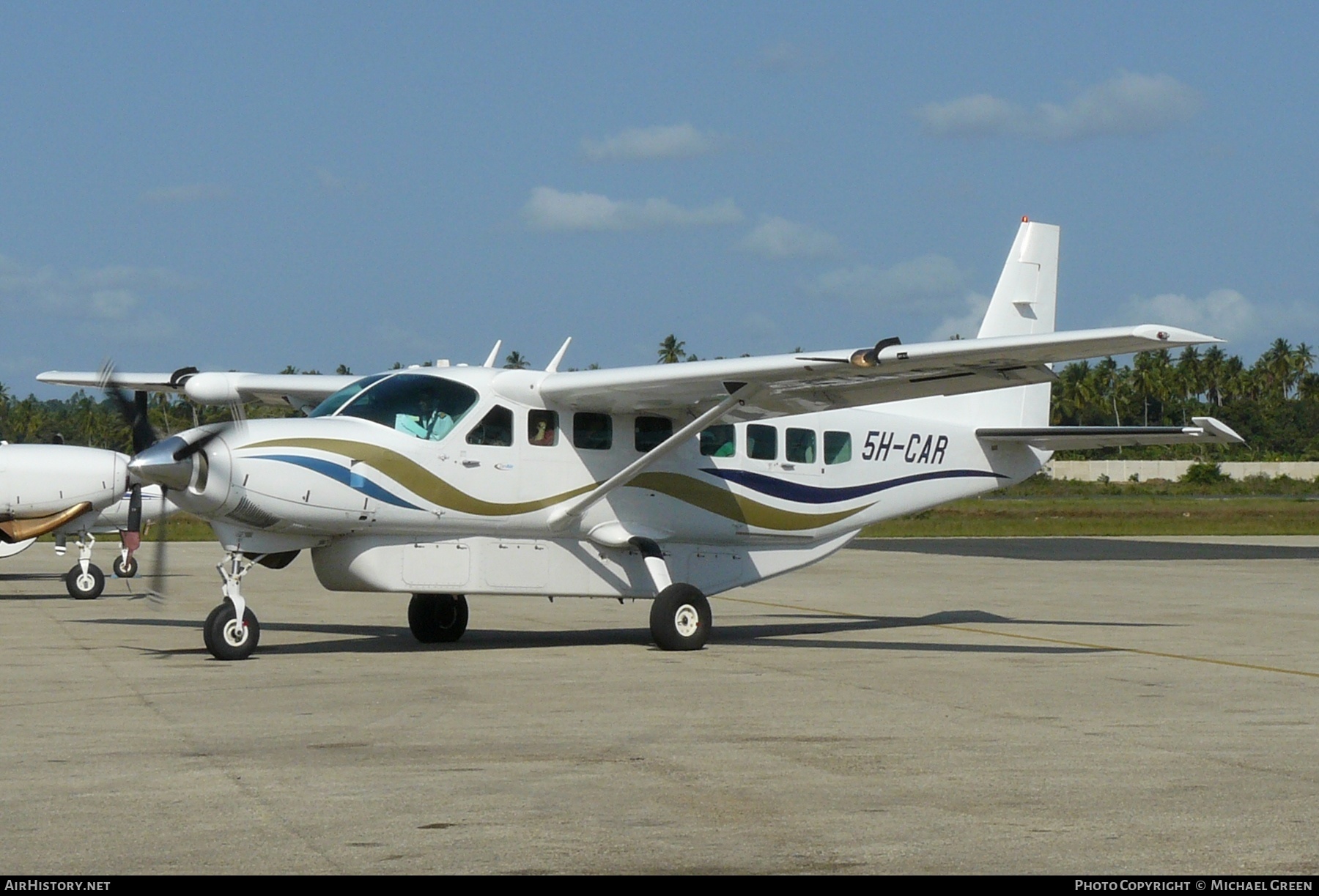 Aircraft Photo of 5H-CAR | Cessna 208B Grand Caravan | AirHistory.net #395393