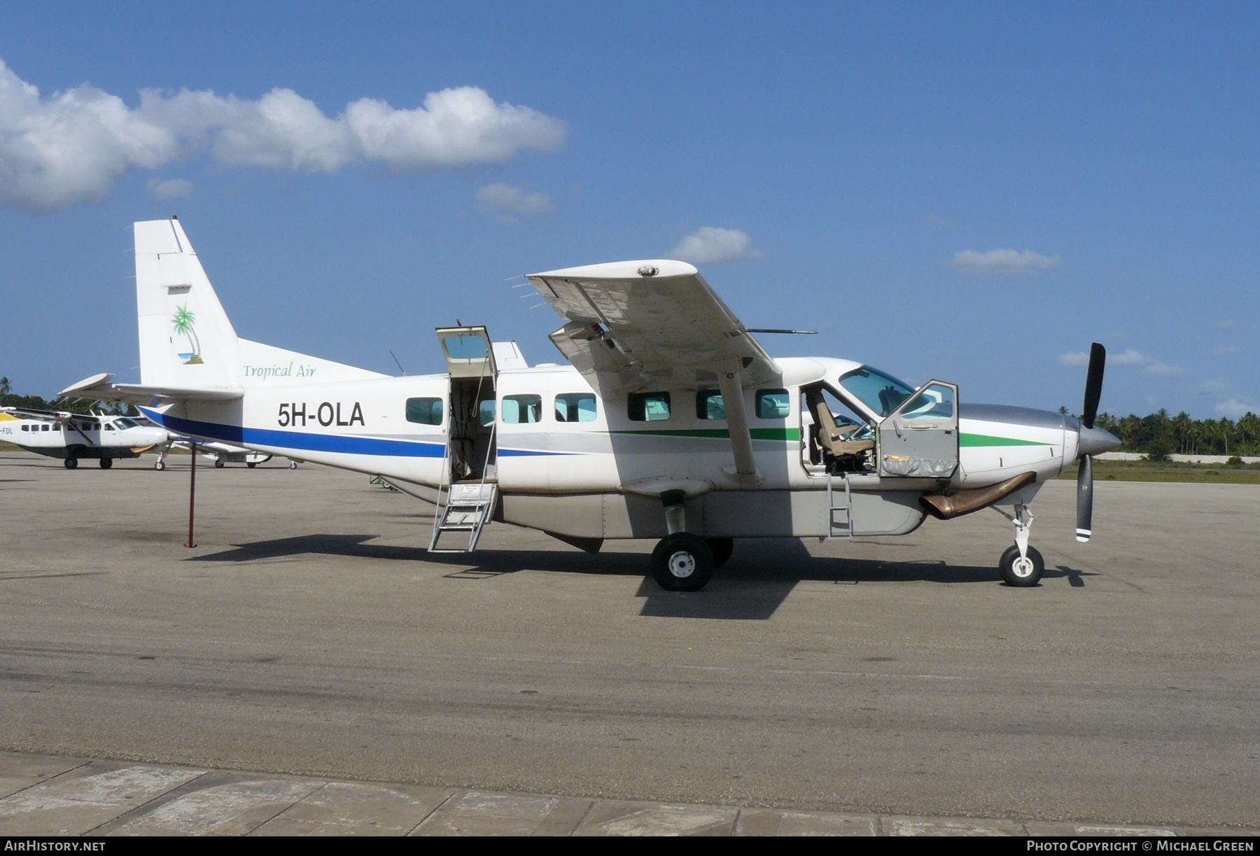Aircraft Photo of 5H-OLA | Cessna 208B Grand Caravan | Tropical Air | AirHistory.net #395404