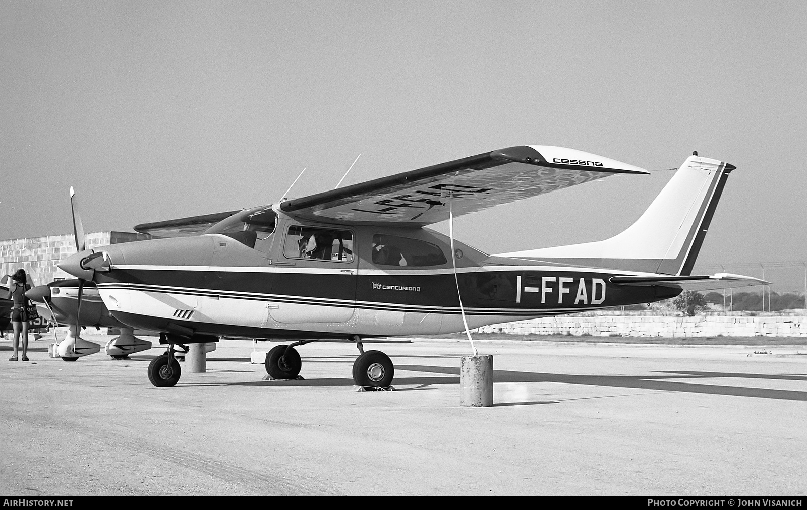 Aircraft Photo of I-FFAD | Cessna T210L Turbo Centurion II | AirHistory.net #395431