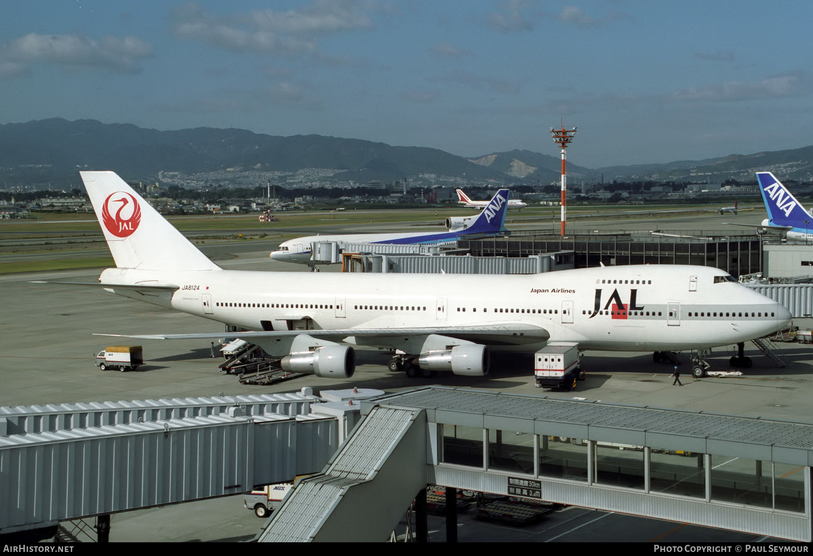 Aircraft Photo of JA8124 | Boeing 747SR-46 | Japan Airlines - JAL | AirHistory.net #395451