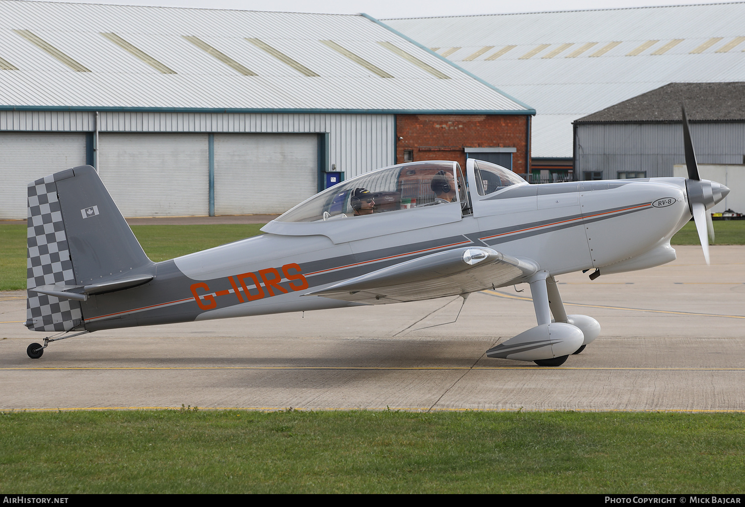 Aircraft Photo of G-IDRS | Van's RV-8 | AirHistory.net #395457