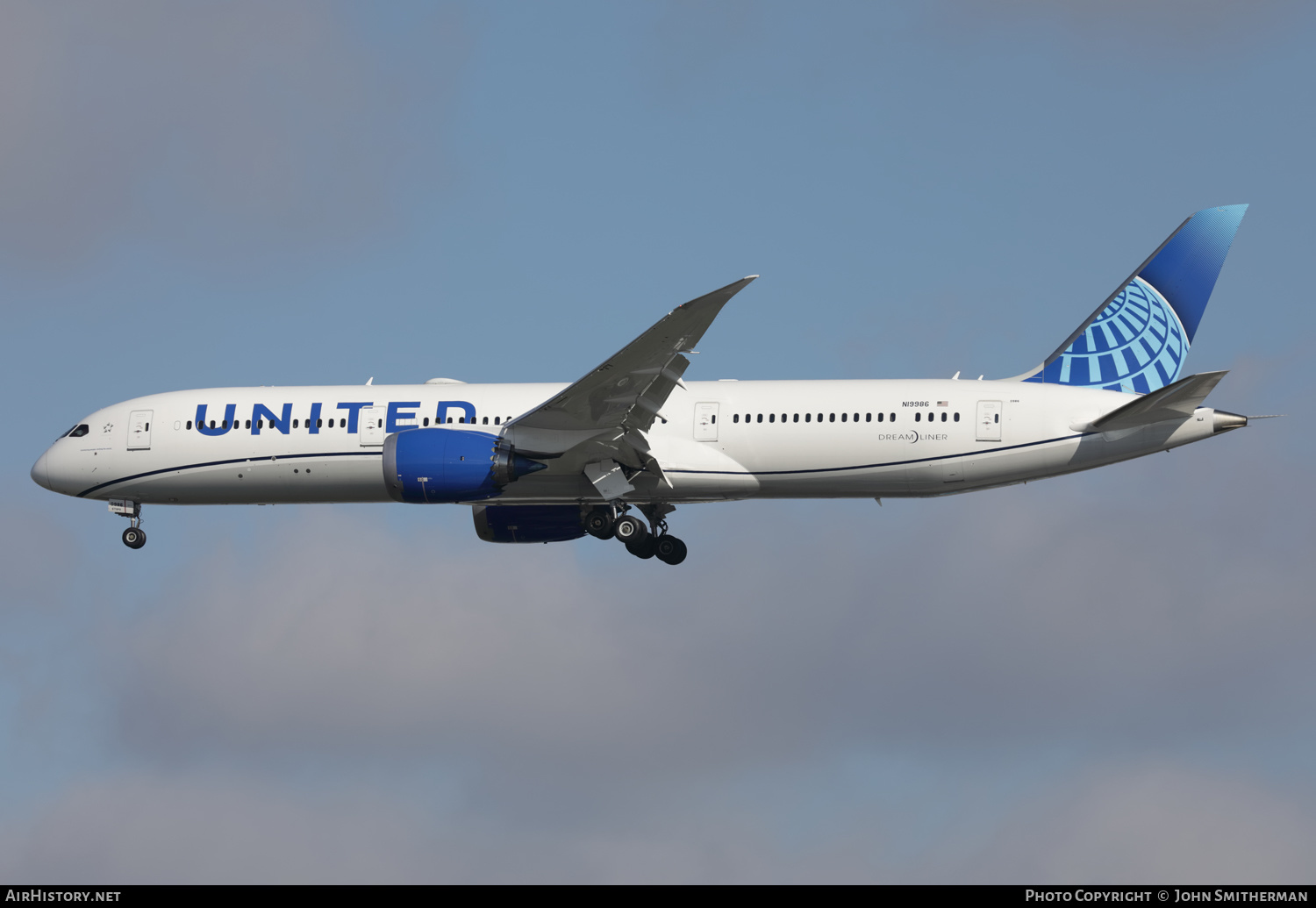 Aircraft Photo of N19986 | Boeing 787-9 Dreamliner | United Airlines | AirHistory.net #395462