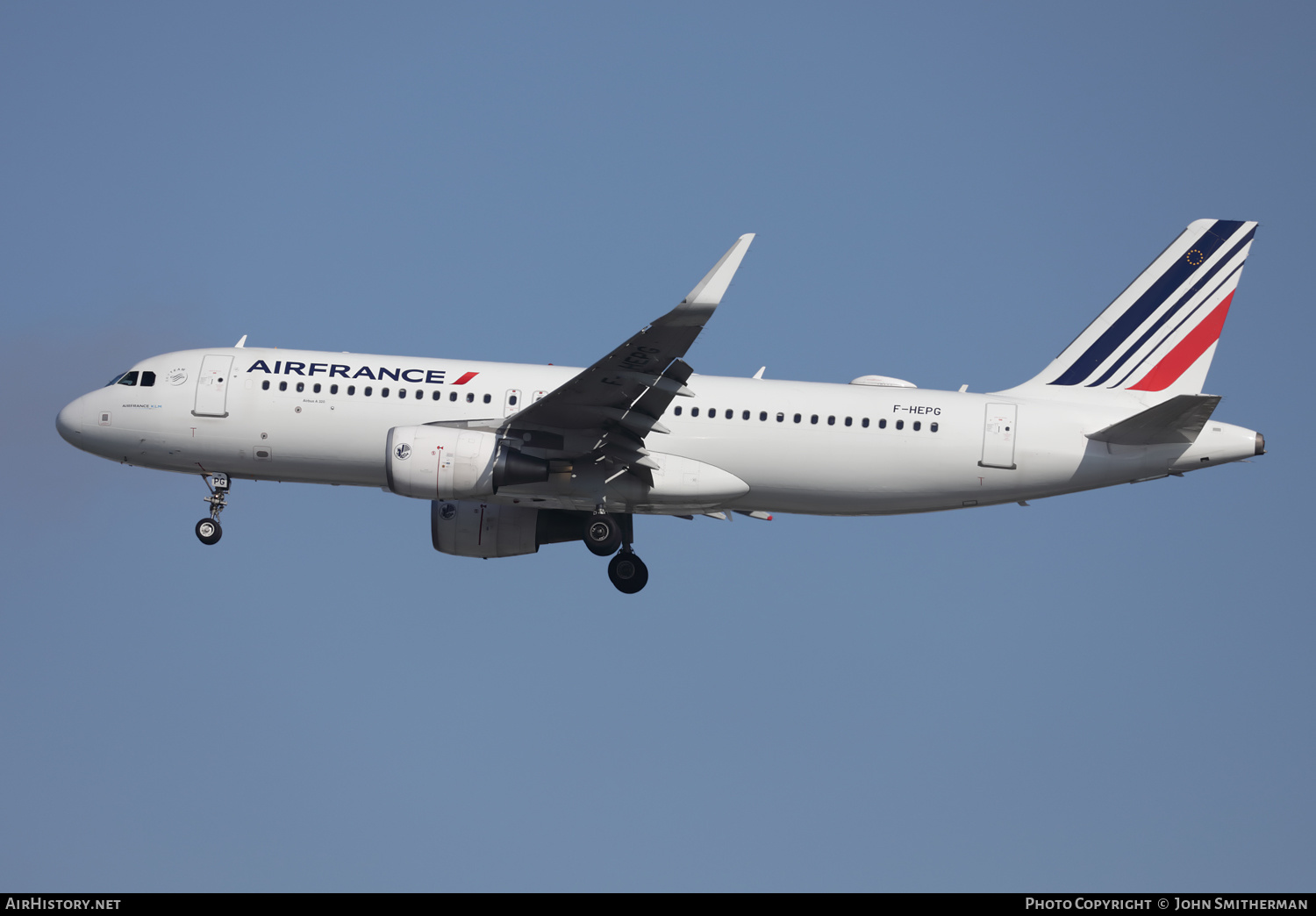 Aircraft Photo of F-HEPG | Airbus A320-214 | Air France | AirHistory.net #395464