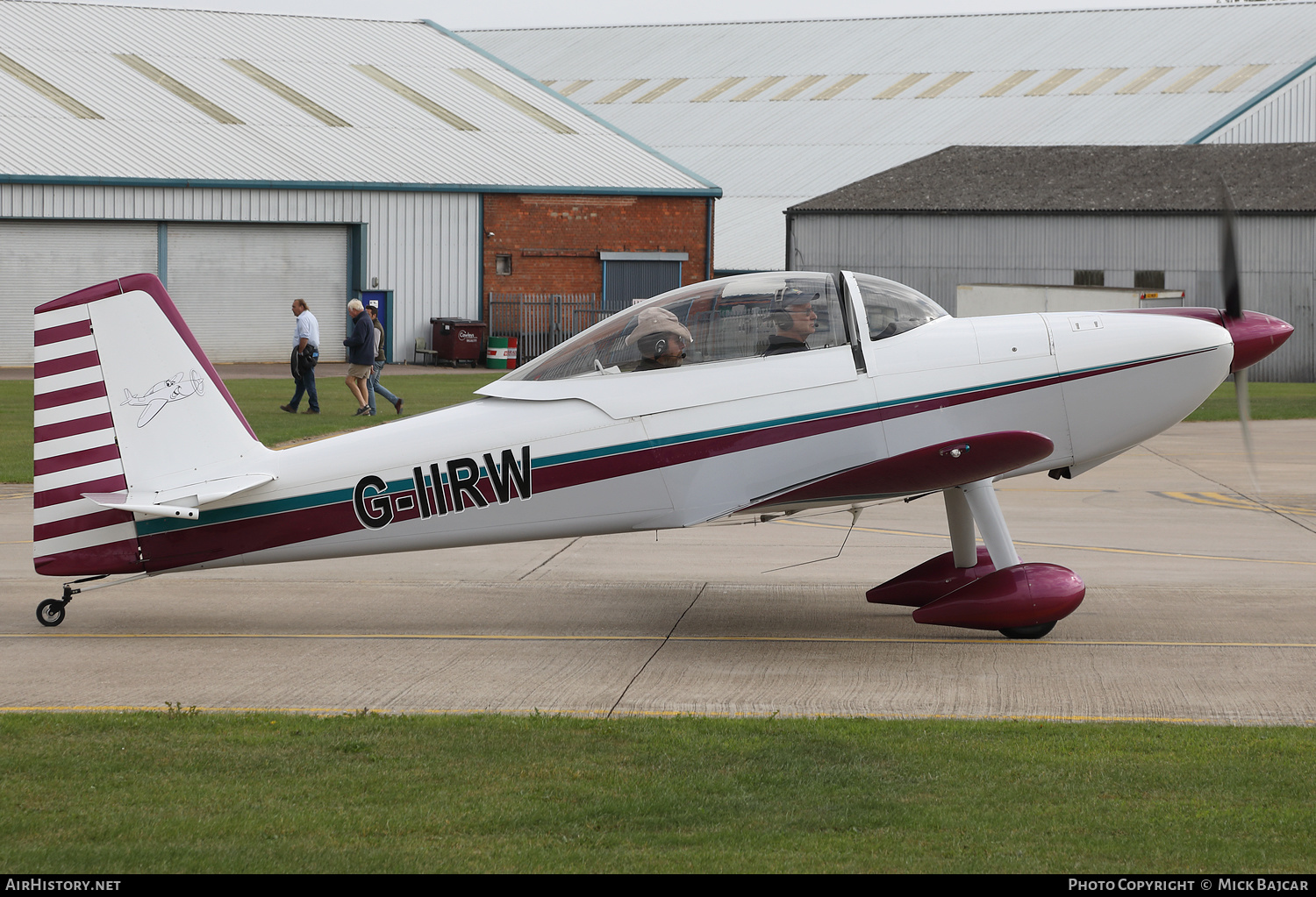 Aircraft Photo of G-IIRW | Van's RV-8 | AirHistory.net #395486