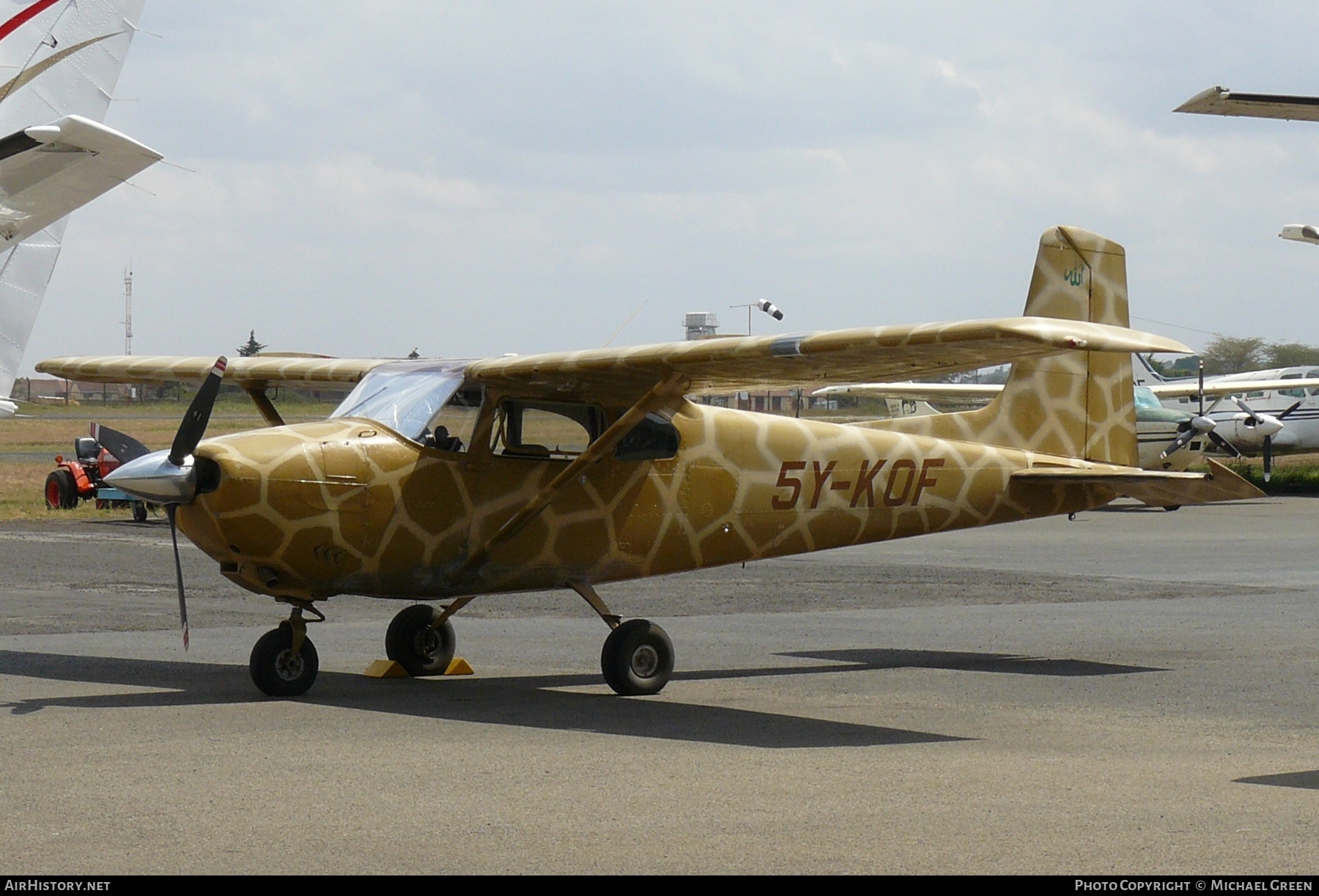Aircraft Photo of 5Y-KOF | Cessna 182A | AirHistory.net #395510
