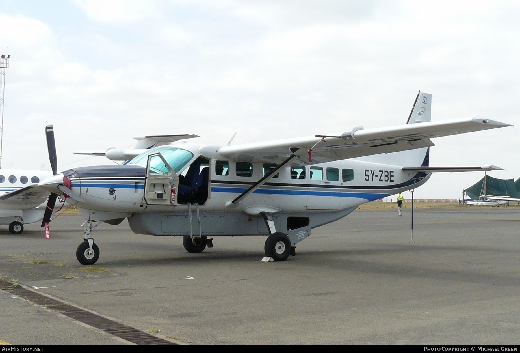 Aircraft Photo of 5Y-ZBE | Cessna 208B Grand Caravan | ZB Air | AirHistory.net #395517
