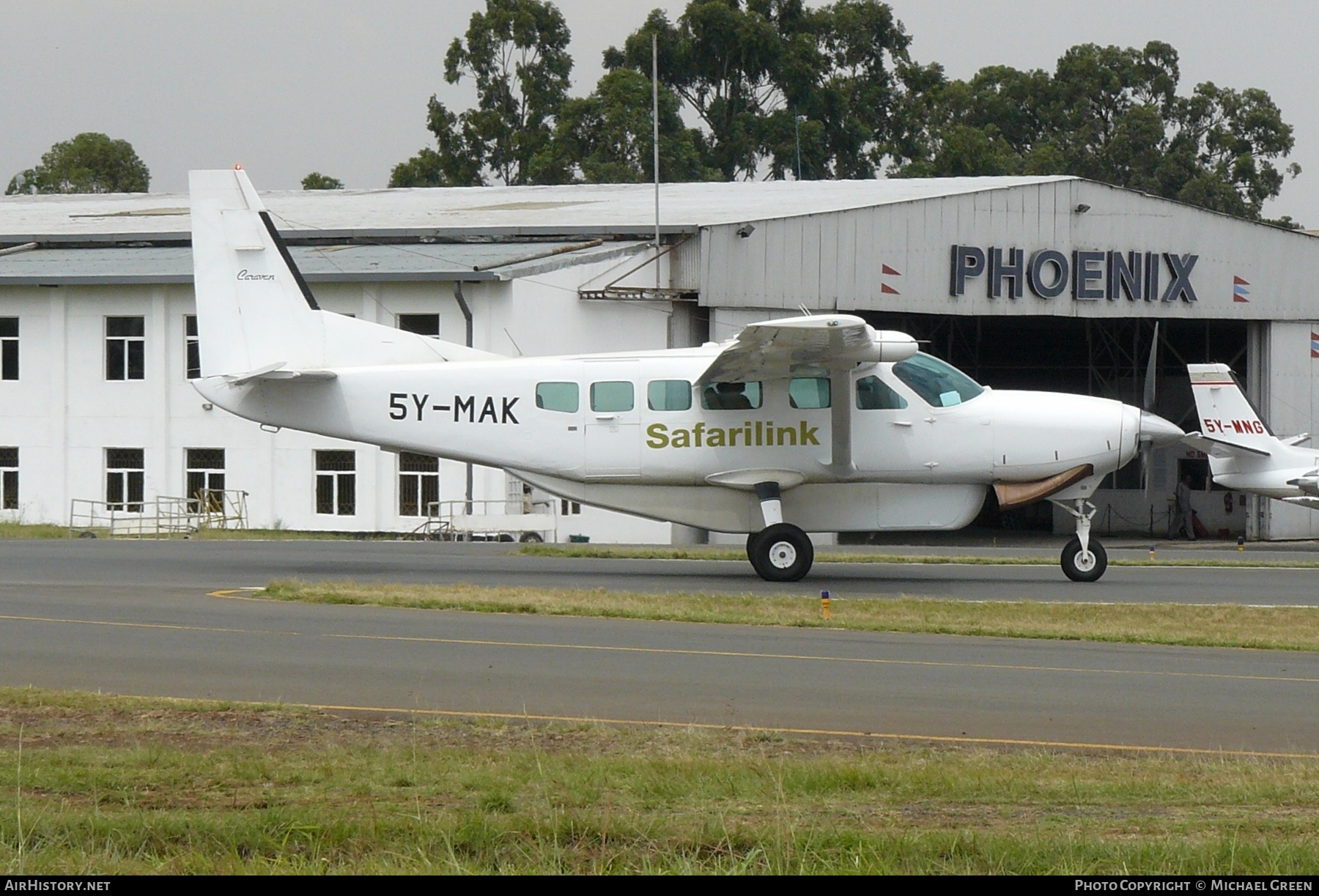 Aircraft Photo of 5Y-MAK | Cessna 208 Caravan I | Safarilink | AirHistory.net #395564