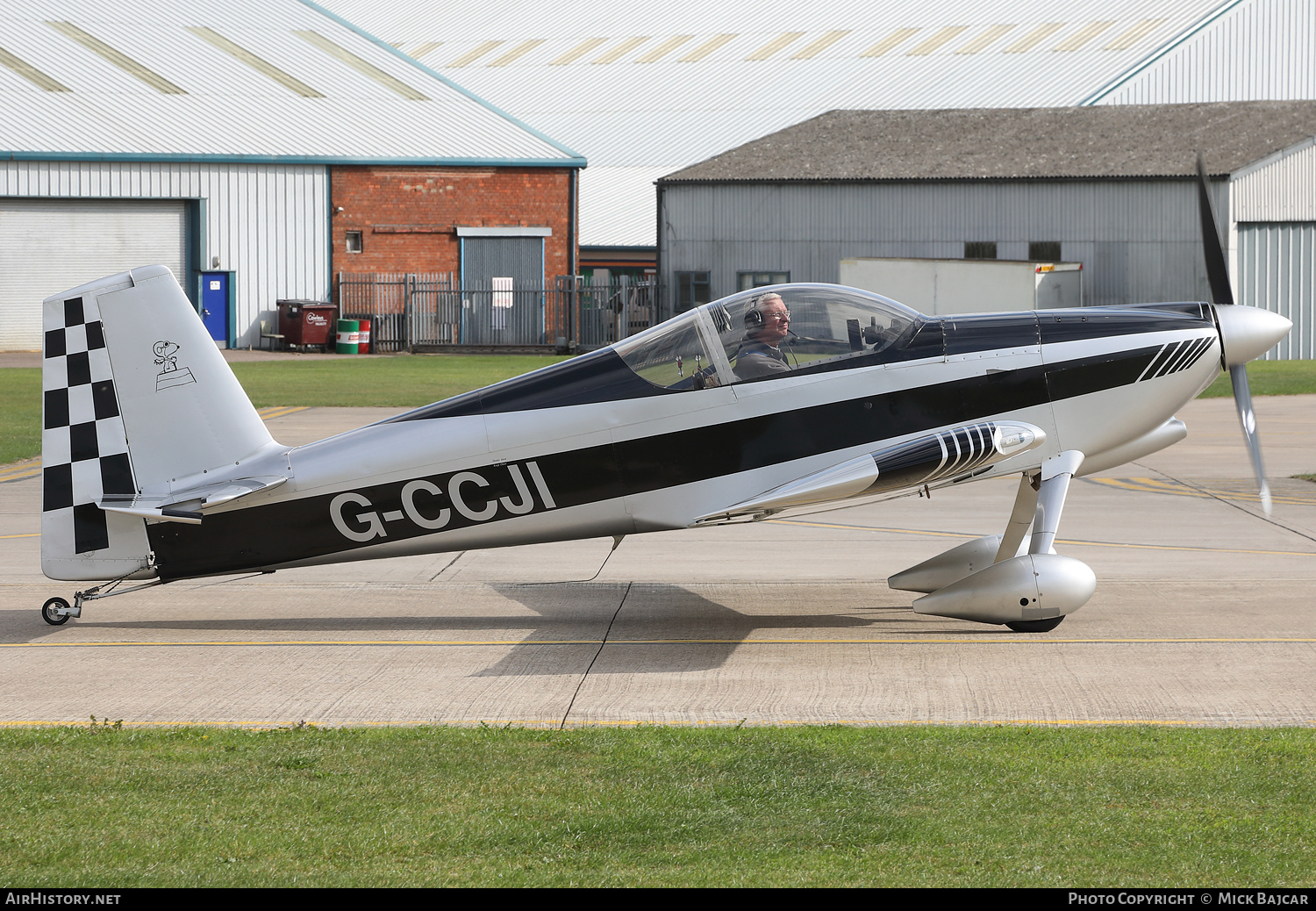 Aircraft Photo of G-CCJI | Van's RV-6 | AirHistory.net #395568