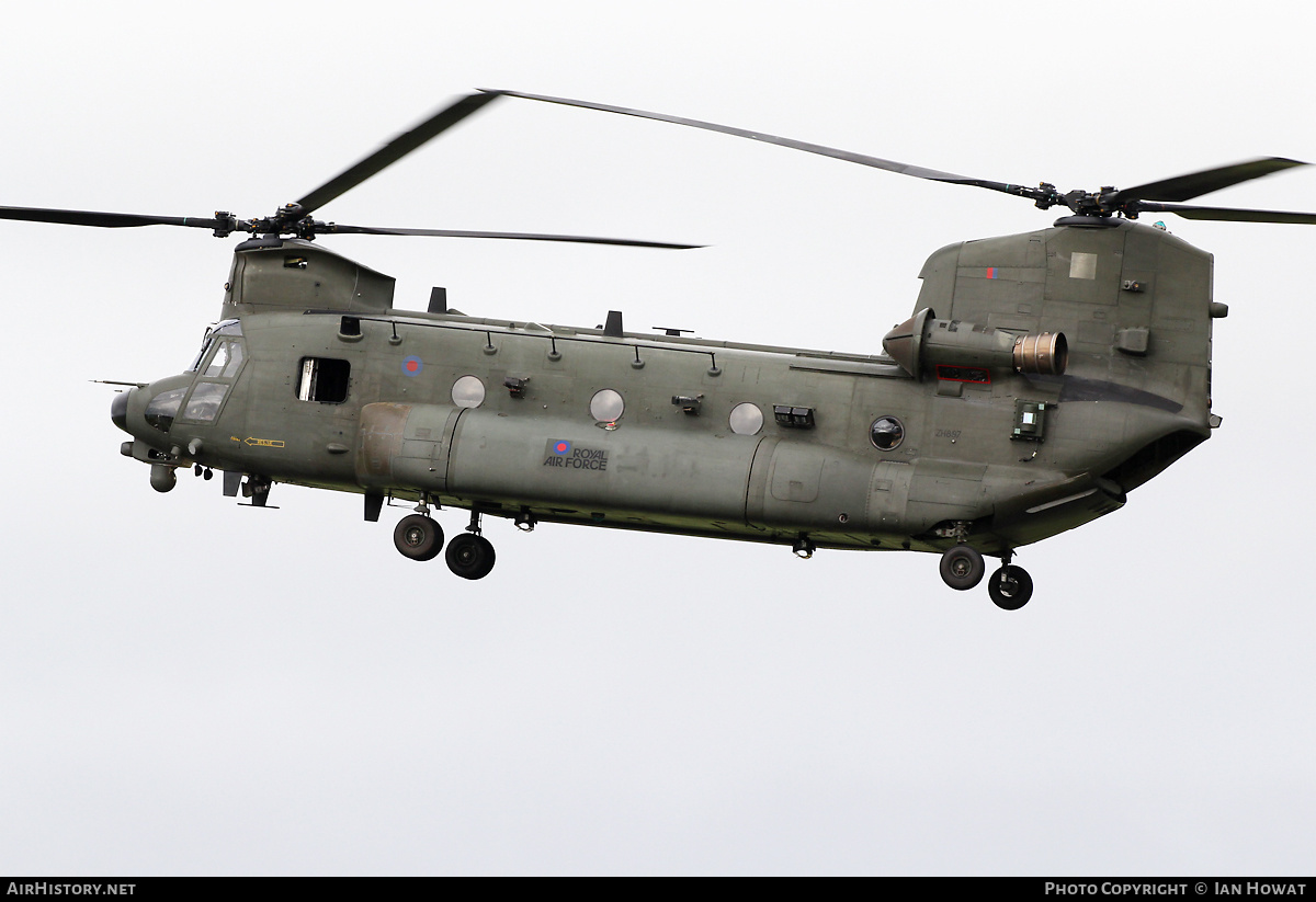 Aircraft Photo of ZH897 | Boeing Chinook HC5 (352) | UK - Air Force | AirHistory.net #395602