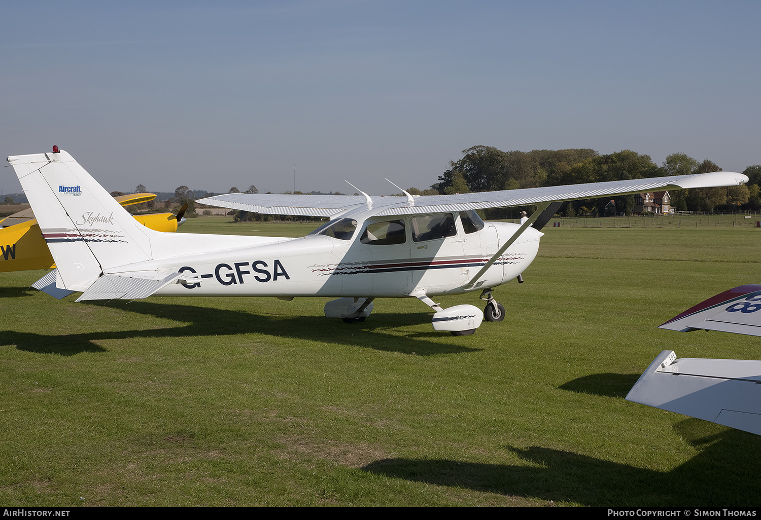 Aircraft Photo of G-GFSA | Cessna 172R Skyhawk | AirHistory.net #395713