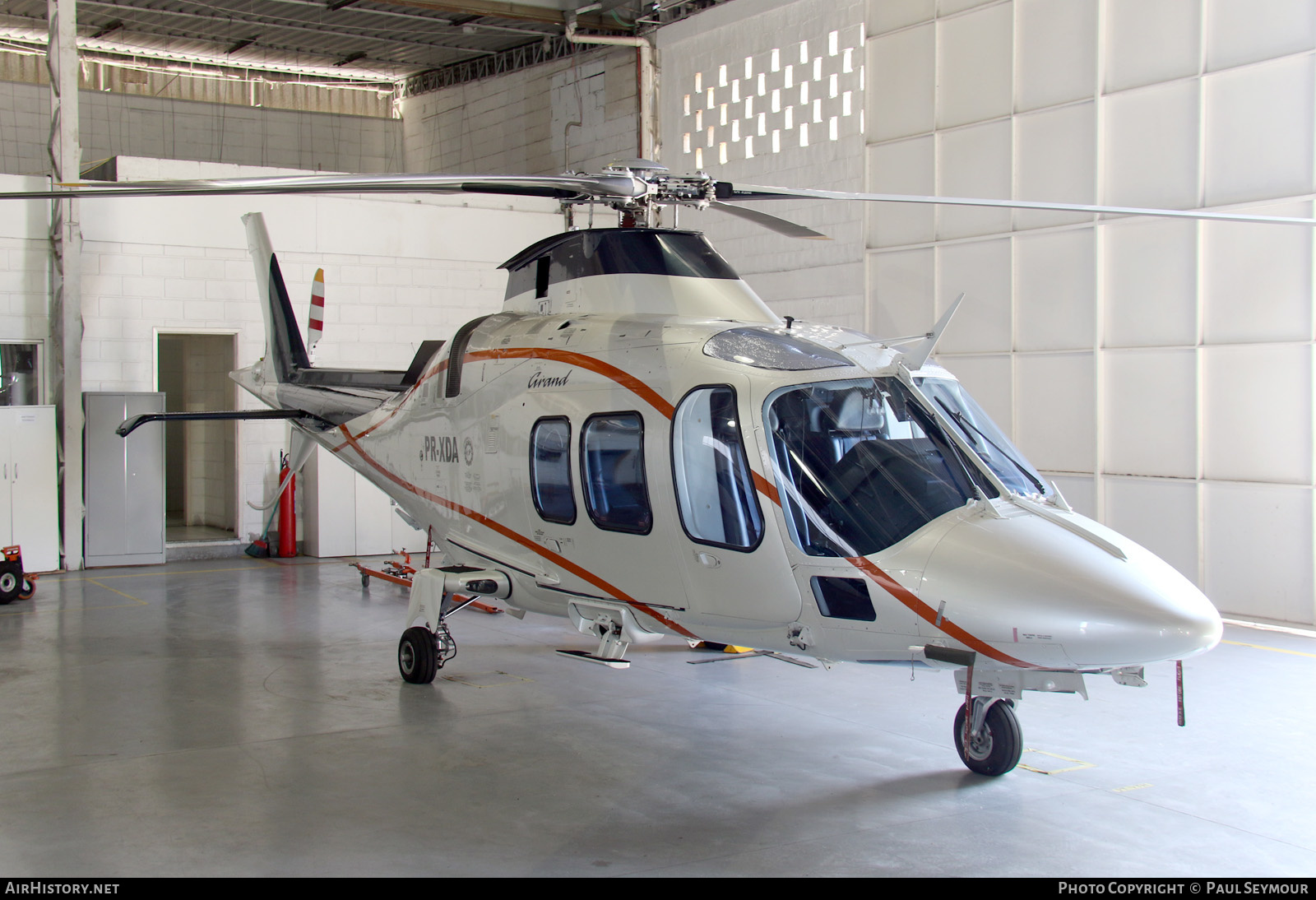 Aircraft Photo of PR-XDA | Agusta A-109S Grand | AirHistory.net #395882