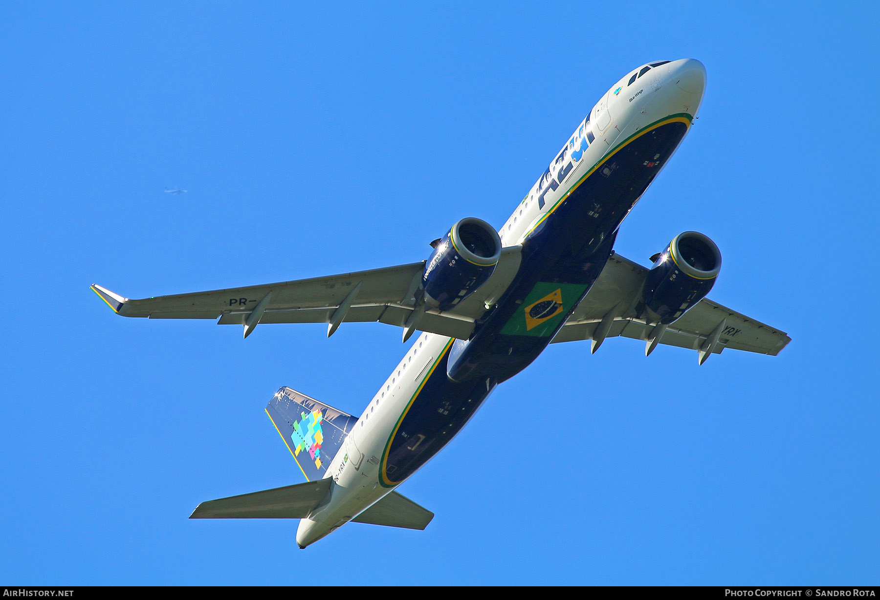 Aircraft Photo of PR-YRX | Airbus A320-251N | Azul Linhas Aéreas Brasileiras | AirHistory.net #395925