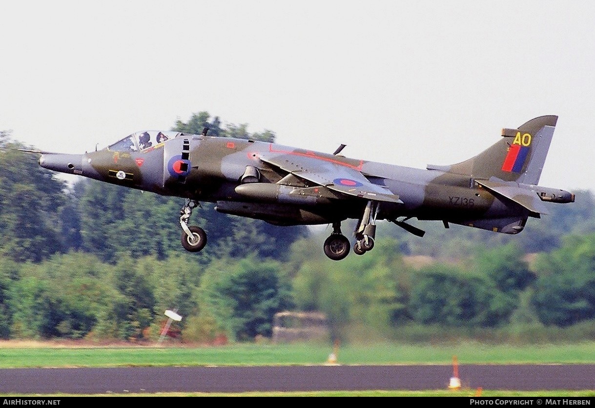 Aircraft Photo of XZ136 | Hawker Siddeley Harrier GR3 | UK - Air Force | AirHistory.net #396012