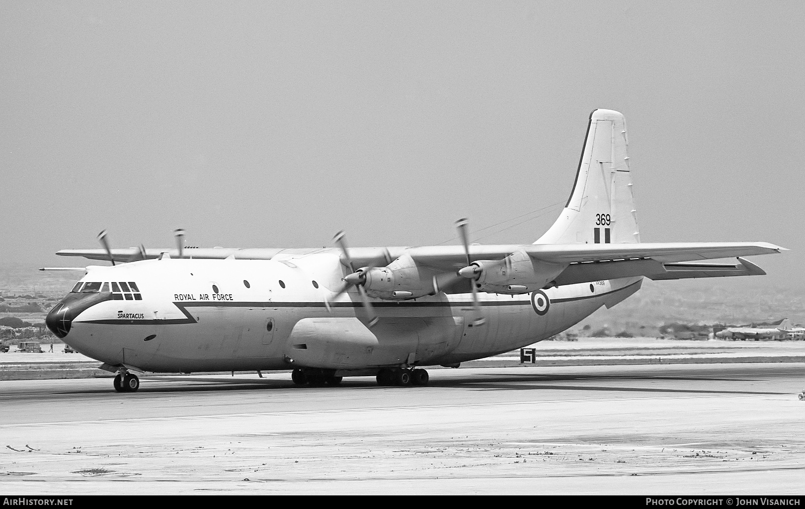 Aircraft Photo of XR369 | Short SC.5 Belfast C1 | UK - Air Force | AirHistory.net #396073