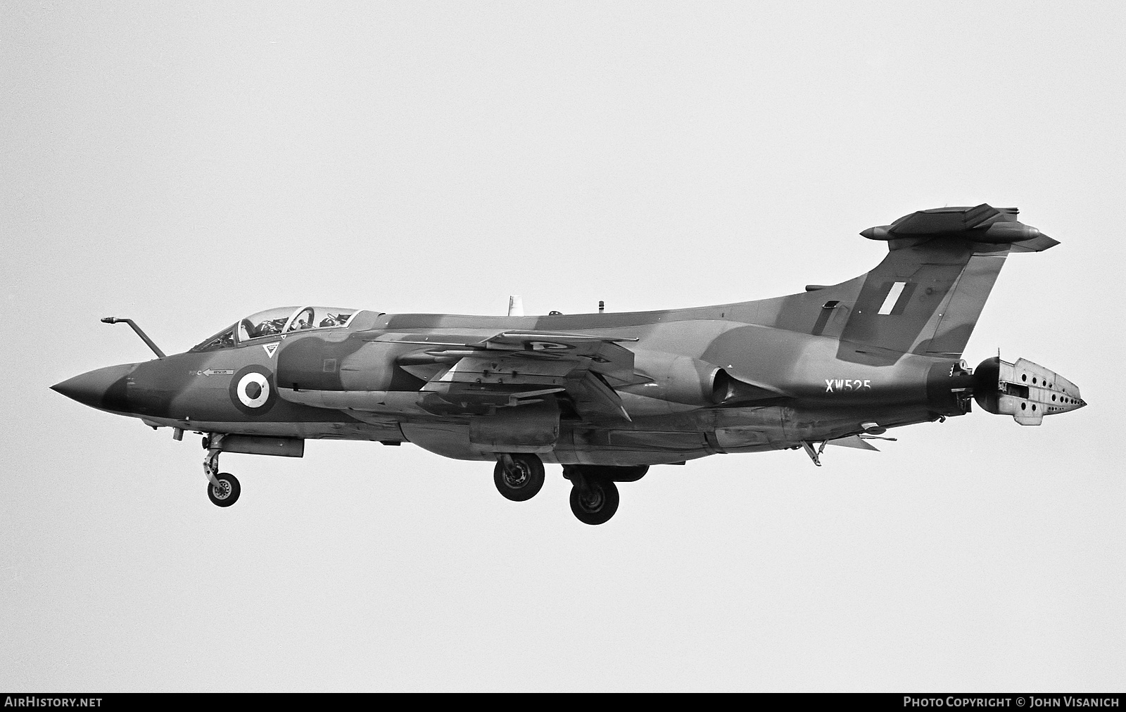 Aircraft Photo of XW525 | Hawker Siddeley Buccaneer S2B | UK - Air Force | AirHistory.net #396075