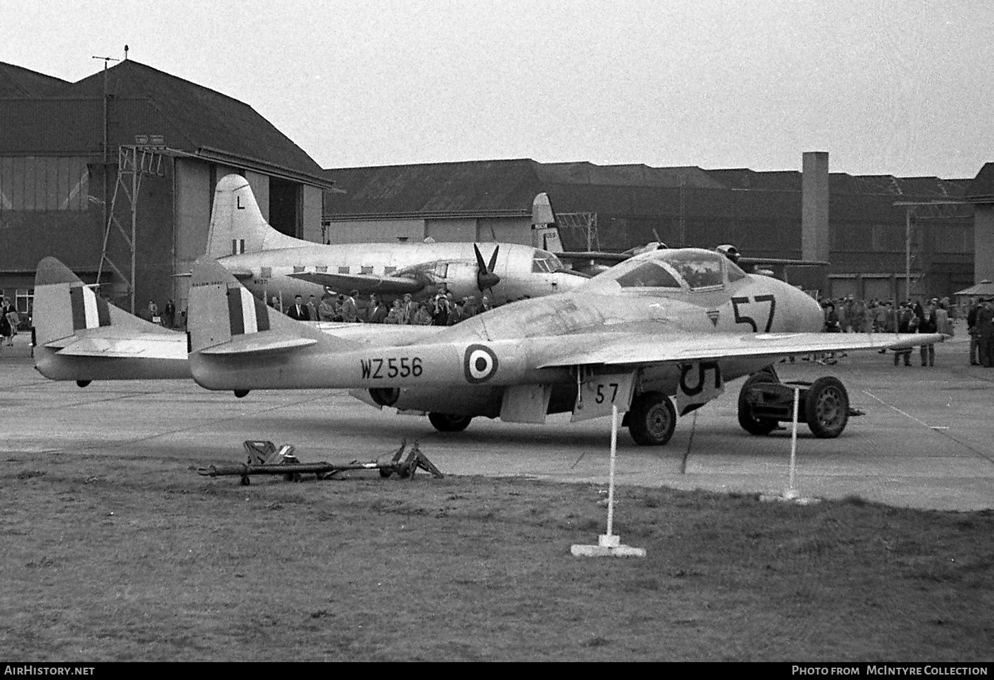 Aircraft Photo of WZ556 | De Havilland D.H. 115 Vampire T11 | UK - Air Force | AirHistory.net #396087