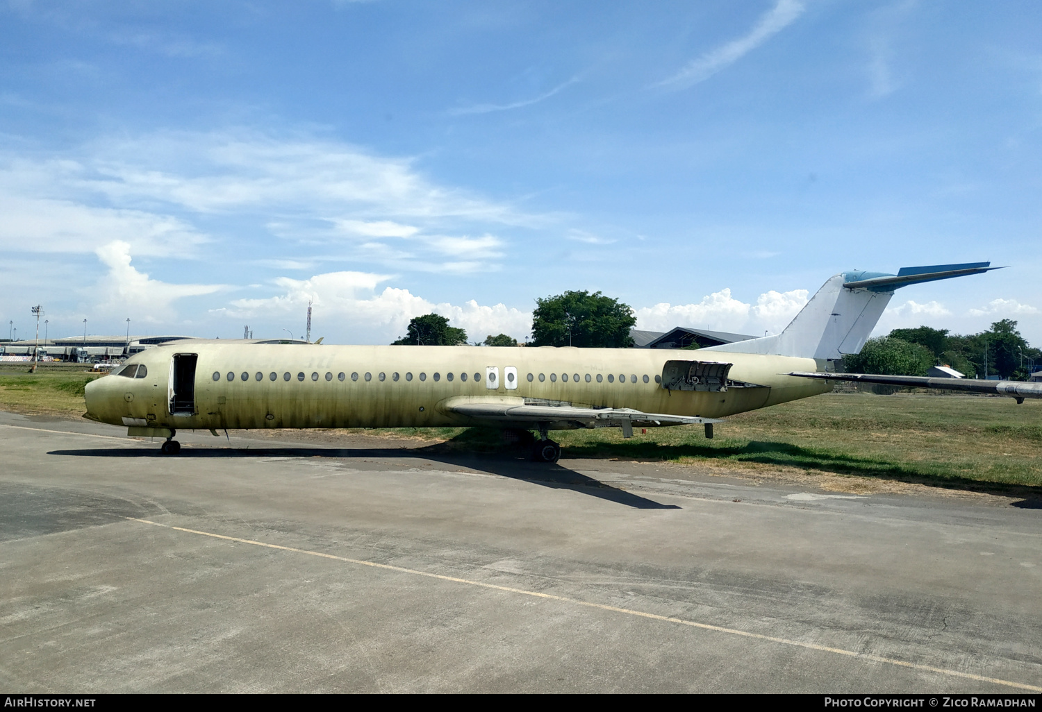 Aircraft Photo of PK-MJA | Fokker 100 (F28-0100) | Merpati Nusantara Airlines | AirHistory.net #396097