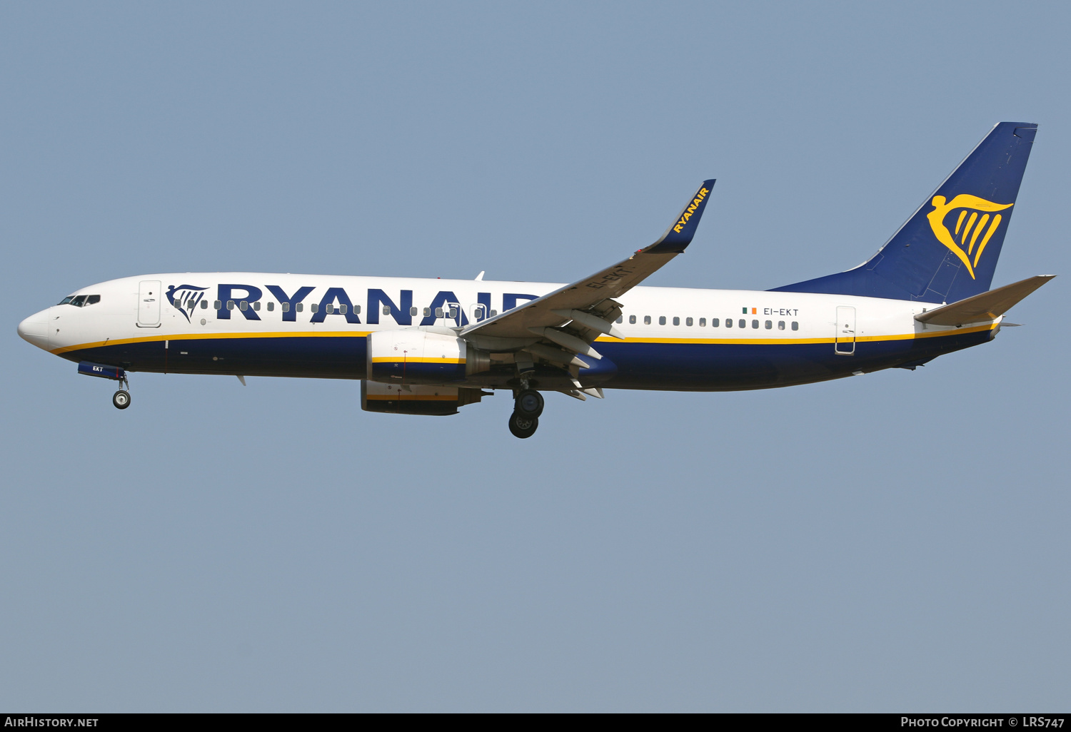 Aircraft Photo of EI-EKT | Boeing 737-8AS | Ryanair | AirHistory.net #396110