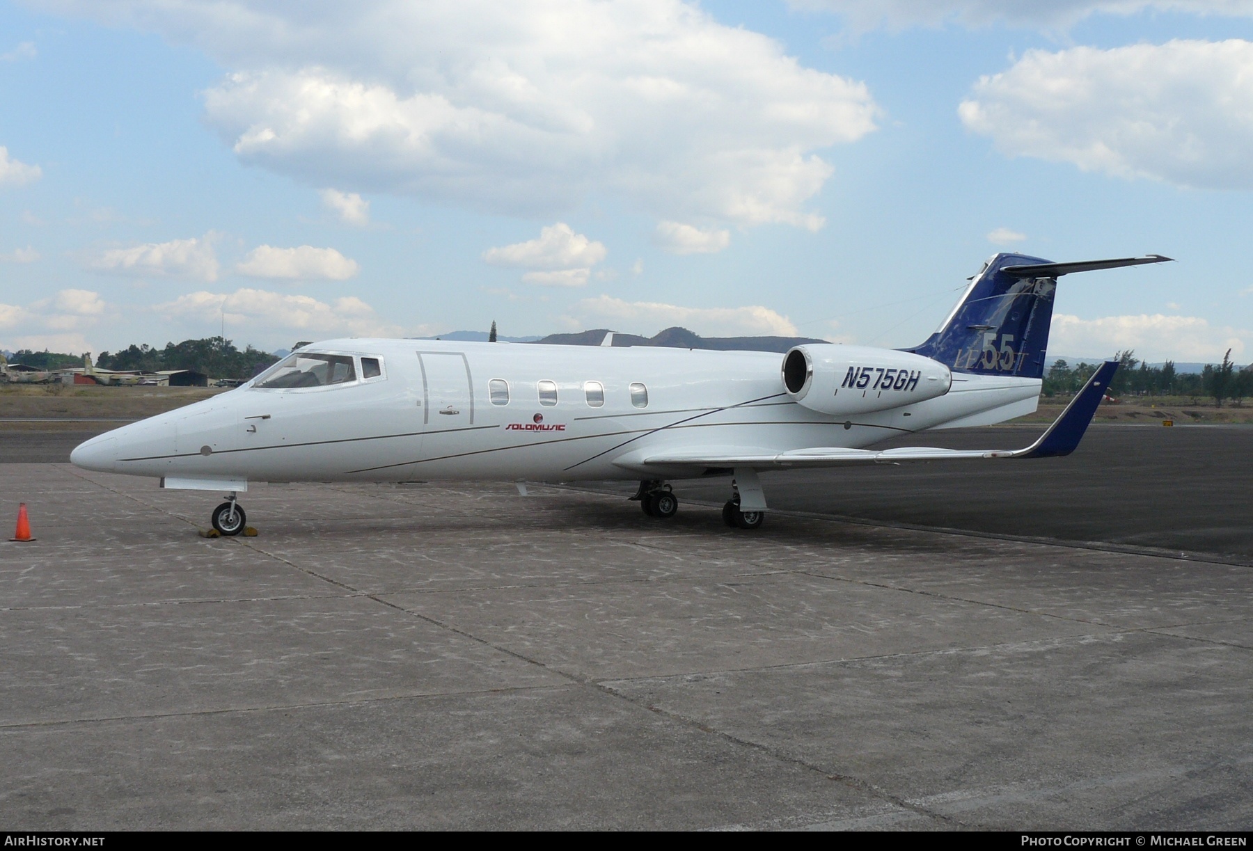 Aircraft Photo of N575GH | Gates Learjet 55 | AirHistory.net #396165