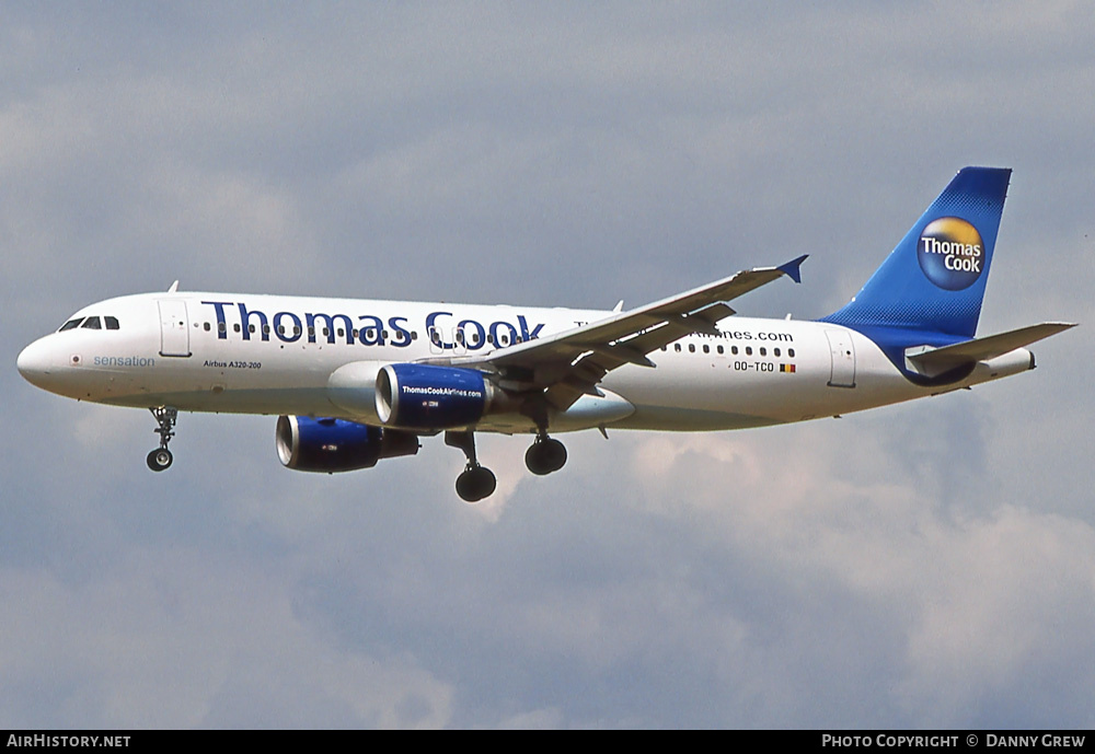 Aircraft Photo of OO-TCO | Airbus A320-214 | Thomas Cook Airlines | AirHistory.net #396175