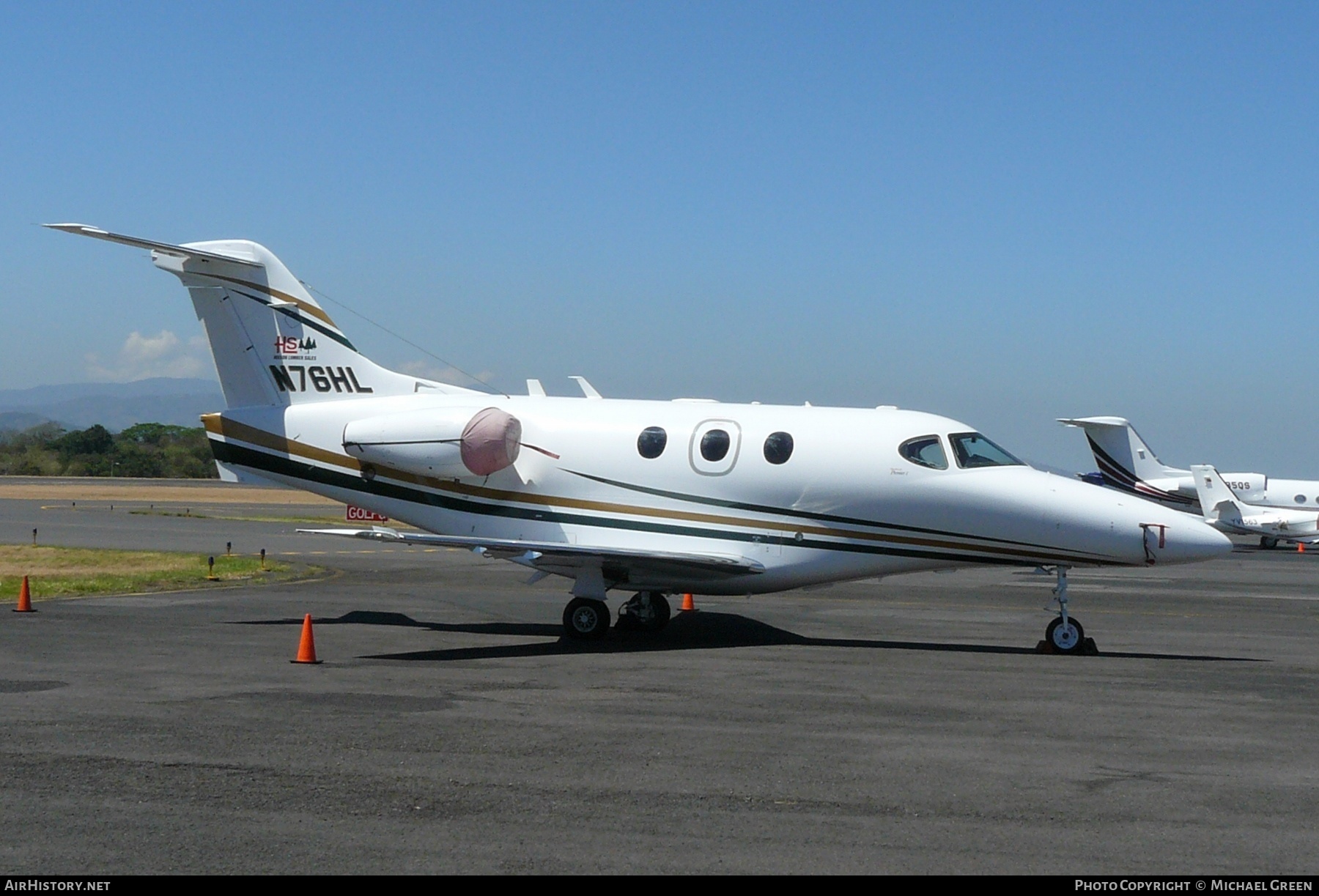 Aircraft Photo of N76HL | Raytheon 390 Premier I | AirHistory.net #396260