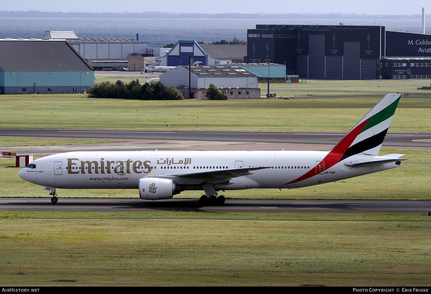 Aircraft Photo of A6-EMK | Boeing 777-21H/ER | Emirates | AirHistory.net #396281