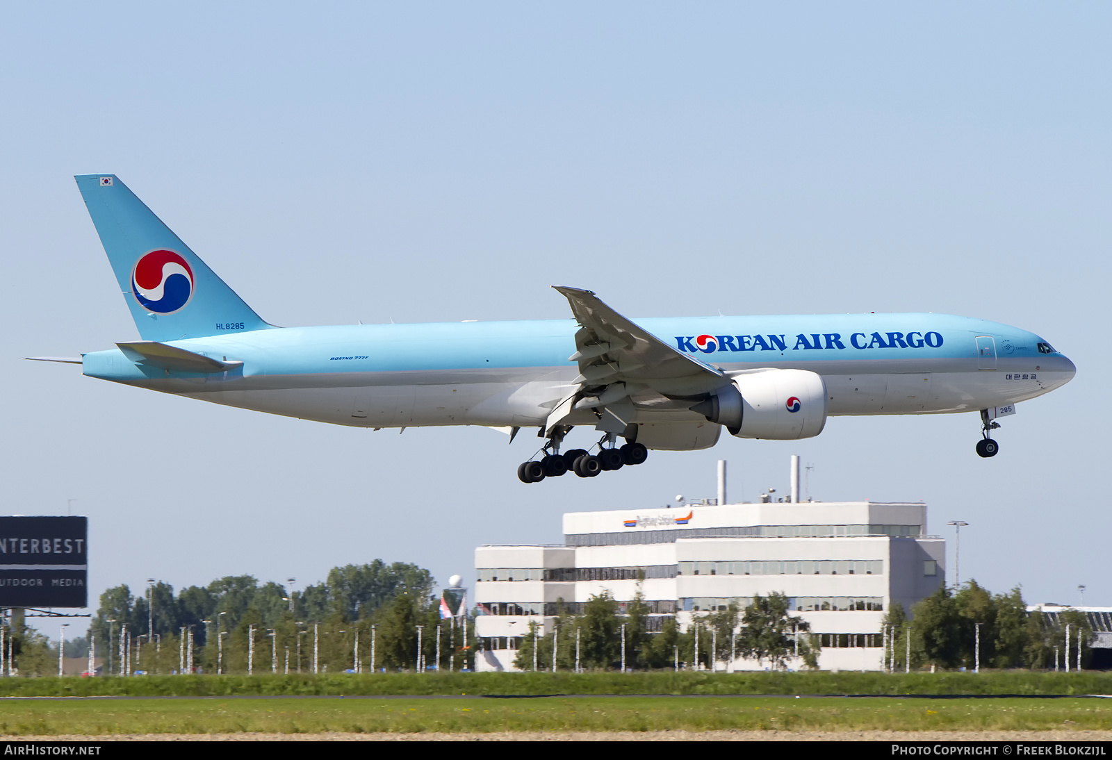 Aircraft Photo of HL8285 | Boeing 777-FB5 | Korean Air Cargo | AirHistory.net #396342