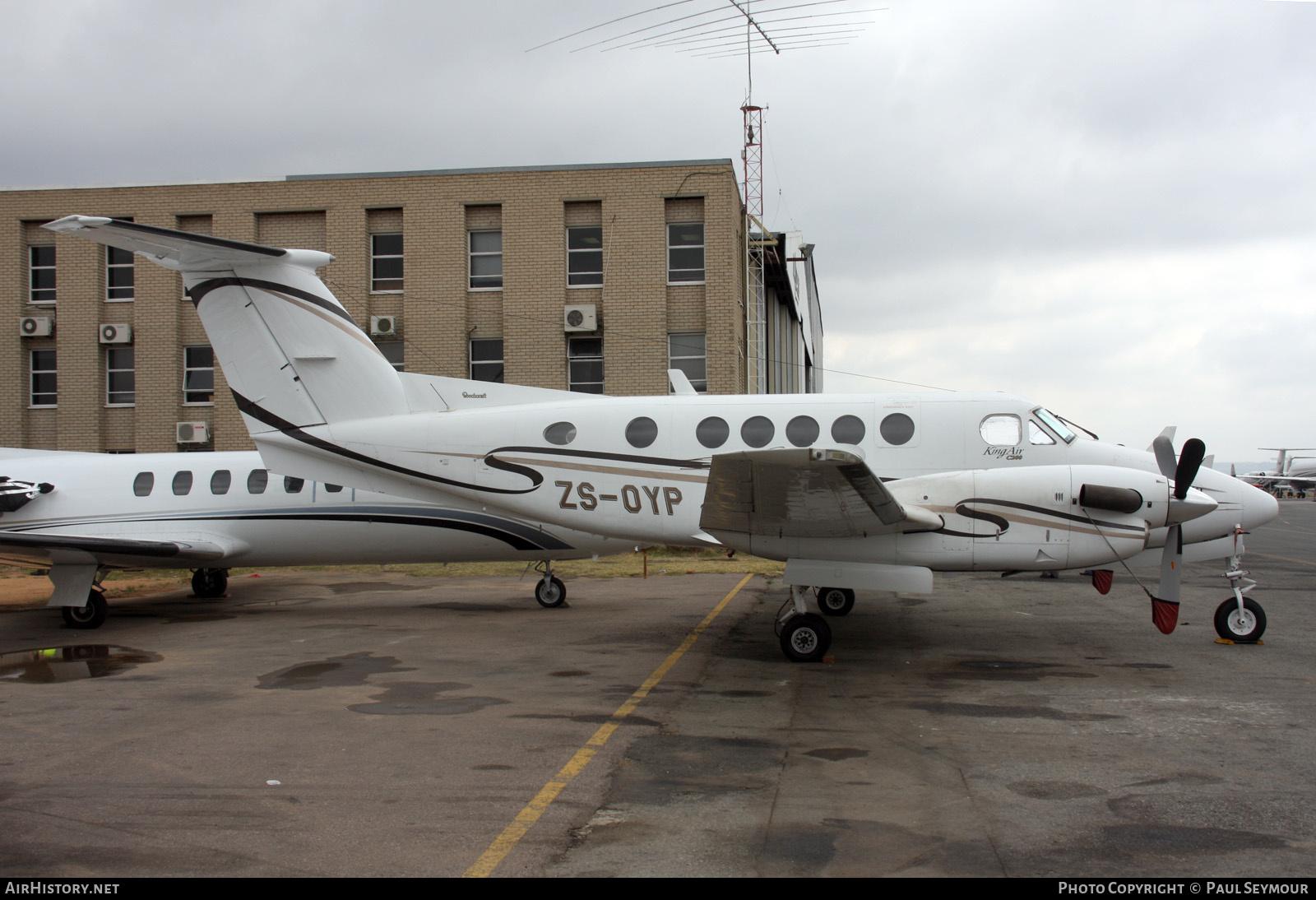 Aircraft Photo of ZS-OYP | Beech 200 Super King Air | AirHistory.net #396432