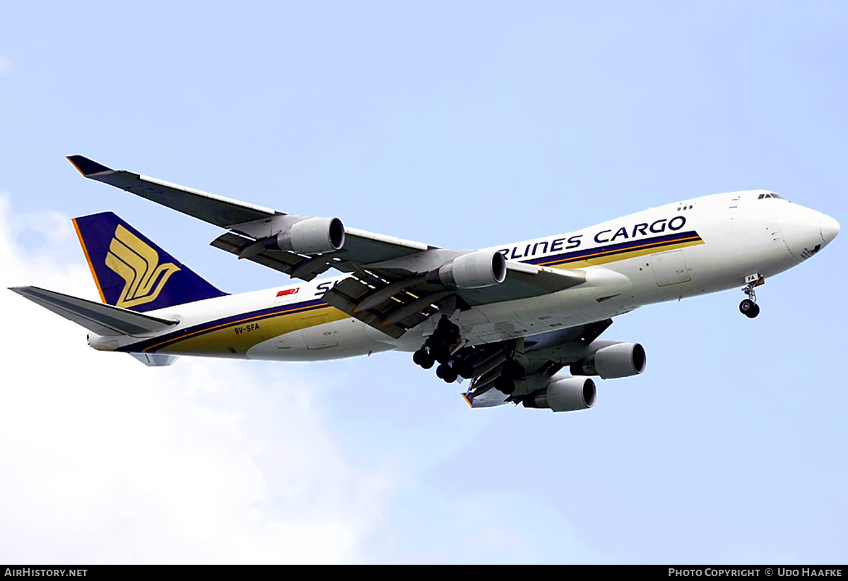 Aircraft Photo of 9V-SFA | Boeing 747-412F/SCD | Singapore Airlines Cargo | AirHistory.net #396437