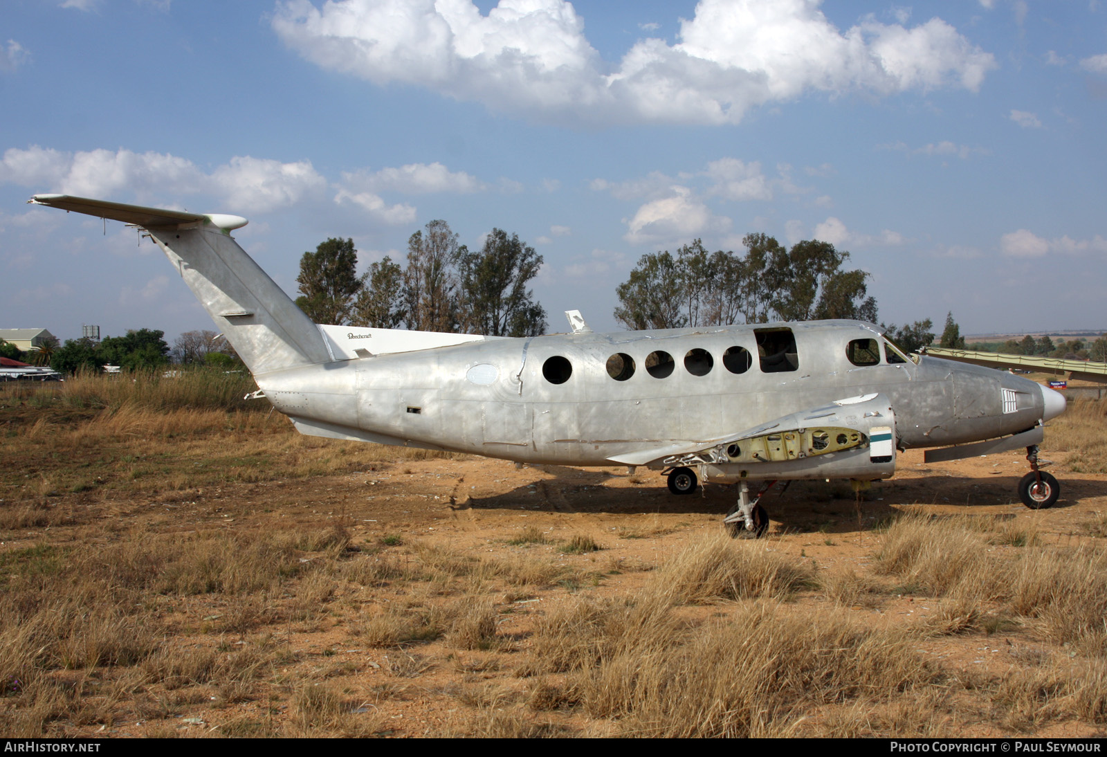 Aircraft Photo of D2-FEI | Beech 200 Super King Air | AirHistory.net #396470