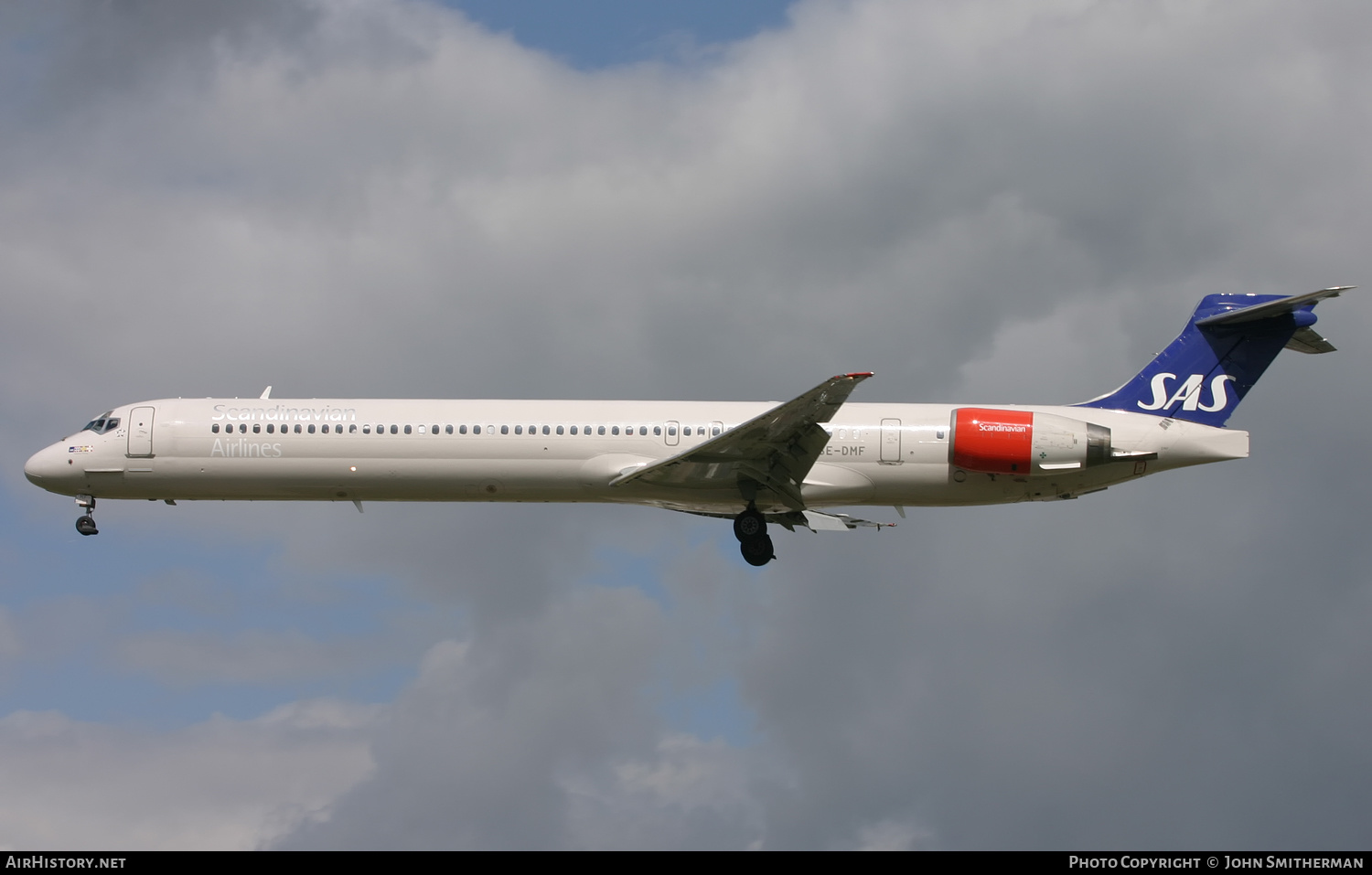 Aircraft Photo of SE-DMF | McDonnell Douglas MD-90-30 | Scandinavian Airlines - SAS | AirHistory.net #396580