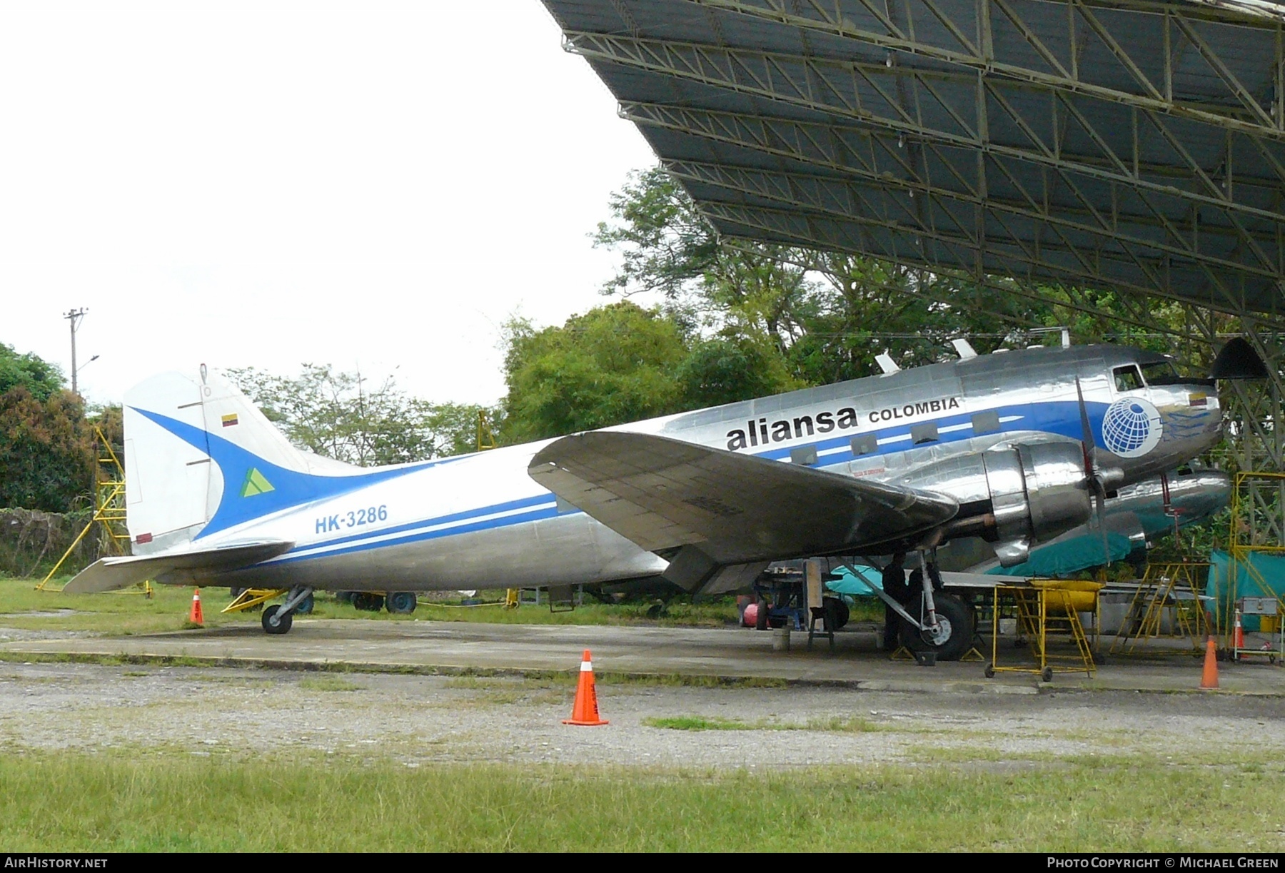 Aircraft Photo of HK-3286 | Douglas C-47 Skytrain | Aliansa | AirHistory.net #396608